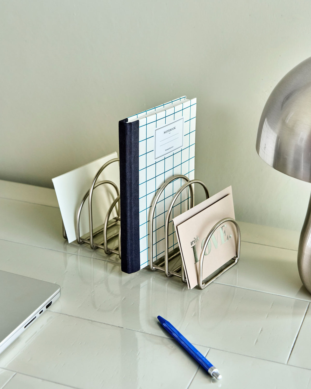 Organizer, HDPampi, Gebürstetes Silber-Finish in Brushed silver finish präsentiert im Onlineshop von KAQTU Design AG. Büromaterial ist von House Doctor