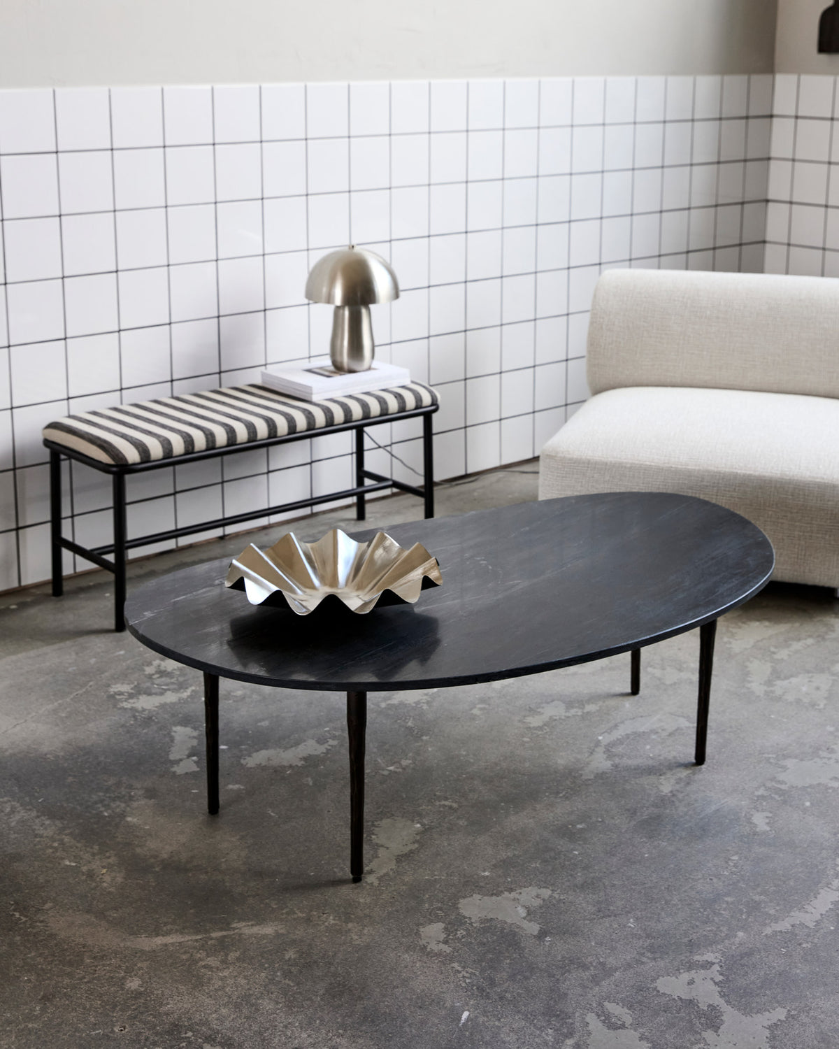Couchtisch, HDEda, Schwarzer Marmor in Black marble präsentiert im Onlineshop von KAQTU Design AG. Couchtisch ist von House Doctor