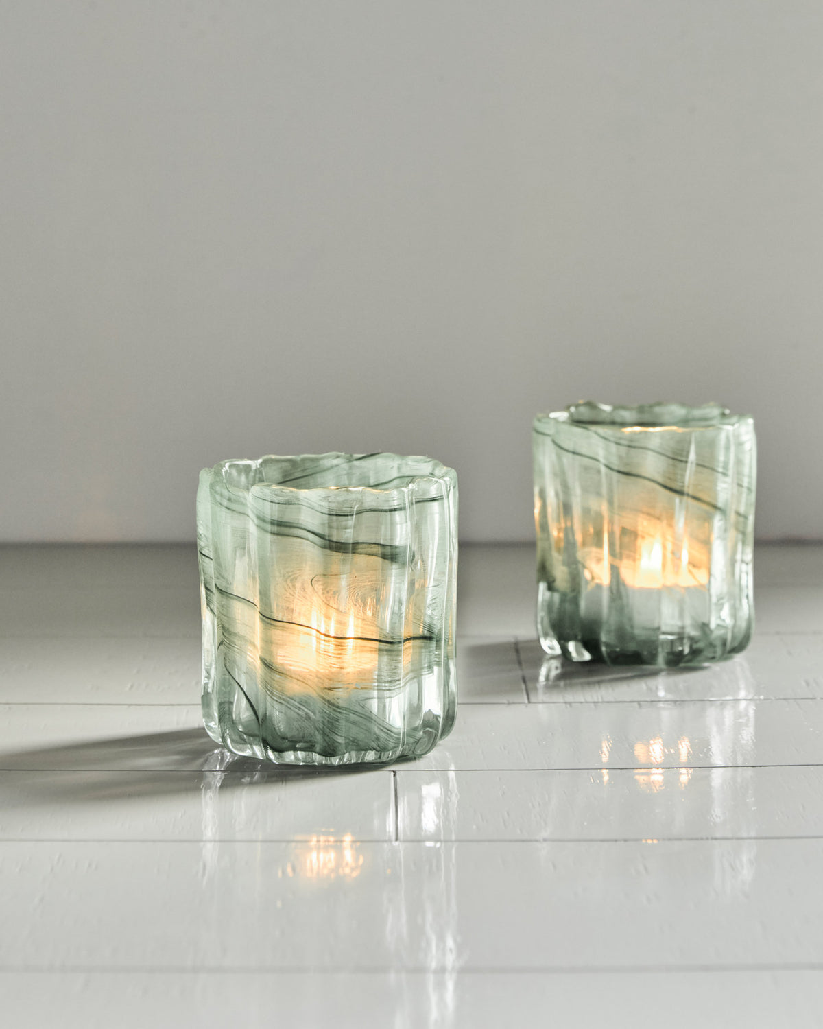 Teelichthalter, HDCurl, Grün in Green präsentiert im Onlineshop von KAQTU Design AG. Kerzenständer ist von House Doctor;Teelichthalter, HDCurl, Grün in Green präsentiert im Onlineshop von KAQTU Design AG. Kerzenständer ist von House Doctor;Teelichthalter, HDCurl, Grün in Green präsentiert im Onlineshop von KAQTU Design AG. Kerzenständer ist von House Doctor