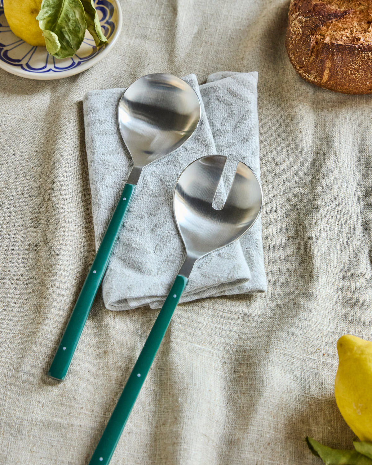 Salat-Set, HDLata, Dunkelgrün in Dark green präsentiert im Onlineshop von KAQTU Design AG. Salatzubehör ist von House Doctor;Salat-Set, HDLata, Dunkelgrün in Dark green präsentiert im Onlineshop von KAQTU Design AG. Salatzubehör ist von House Doctor;Salat-Set, HDLata, Dunkelgrün in Dark green präsentiert im Onlineshop von KAQTU Design AG. Salatzubehör ist von House Doctor