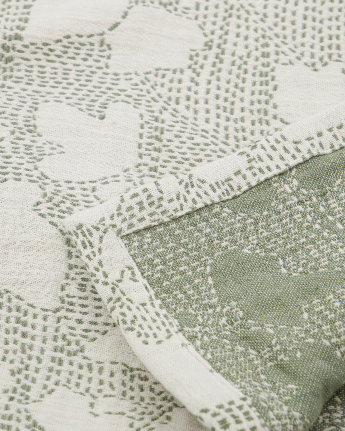 Tagesdecke, HDMori, Off-White, Khaki in Off-white präsentiert im Onlineshop von KAQTU Design AG. Wolldecke ist von House Doctor