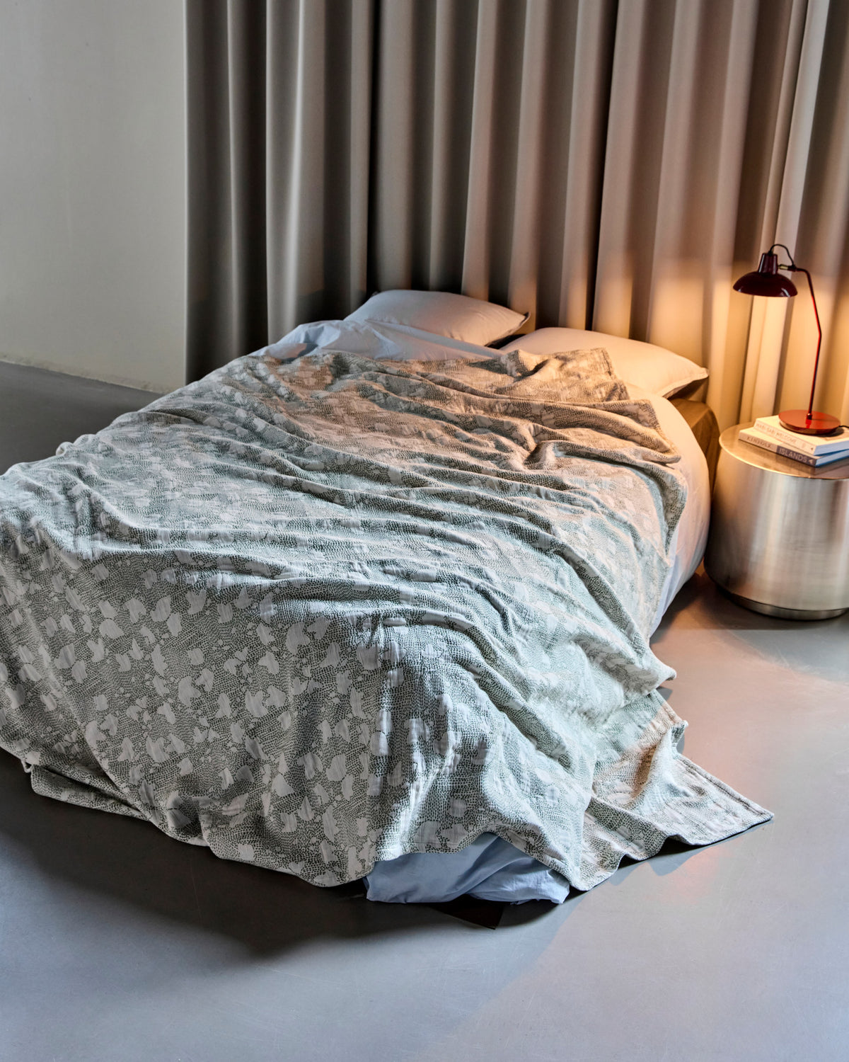 Tagesdecke, HDMori, Off-White, Khaki in Off-white präsentiert im Onlineshop von KAQTU Design AG. Wolldecke ist von House Doctor