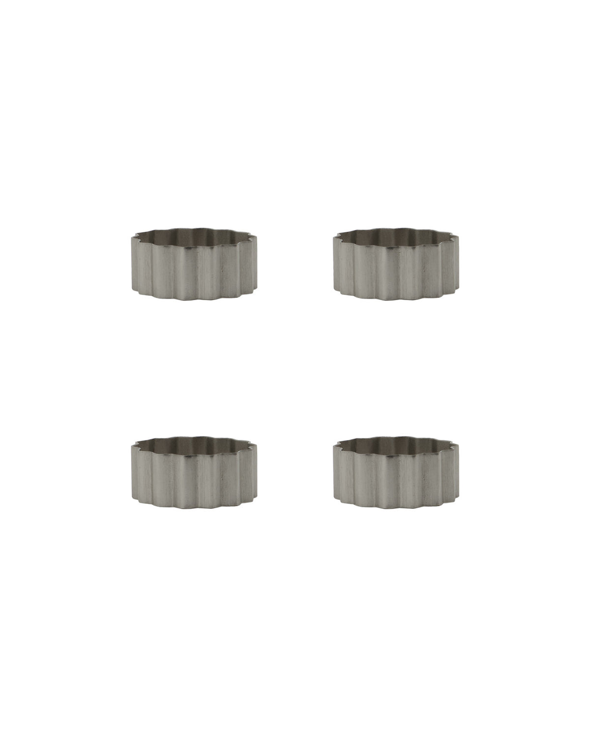 Serviettenringe, HDNello, Silber-Finish in Silberfarben präsentiert im Onlineshop von KAQTU Design AG. Serviettenhalter ist von House Doctor;Serviettenringe, HDNello, Silber-Finish in Silberfarben präsentiert im Onlineshop von KAQTU Design AG. Serviettenhalter ist von House Doctor;Serviettenringe, HDNello, Silber-Finish in Silberfarben präsentiert im Onlineshop von KAQTU Design AG. Serviettenhalter ist von House Doctor