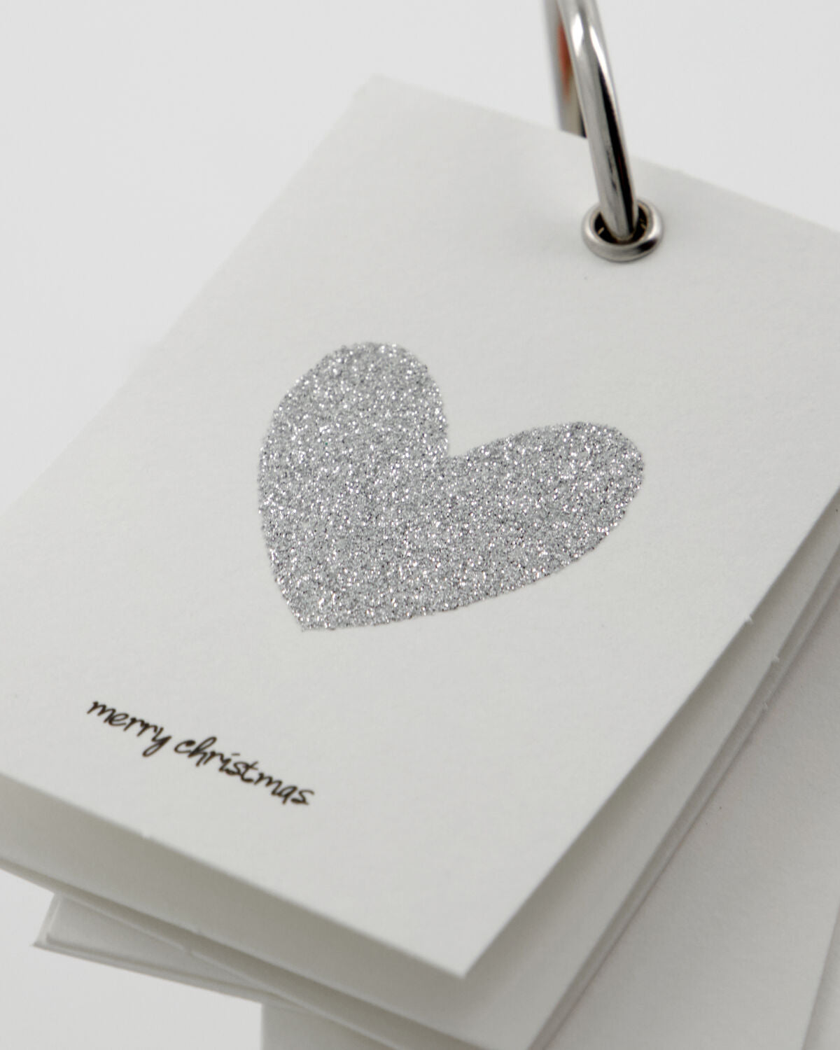 Geschenkanhänger, HDGlitr, Silber m. Glitzer in Silver w. glitter präsentiert im Onlineshop von KAQTU Design AG. Geschenkzubehör ist von House Doctor
