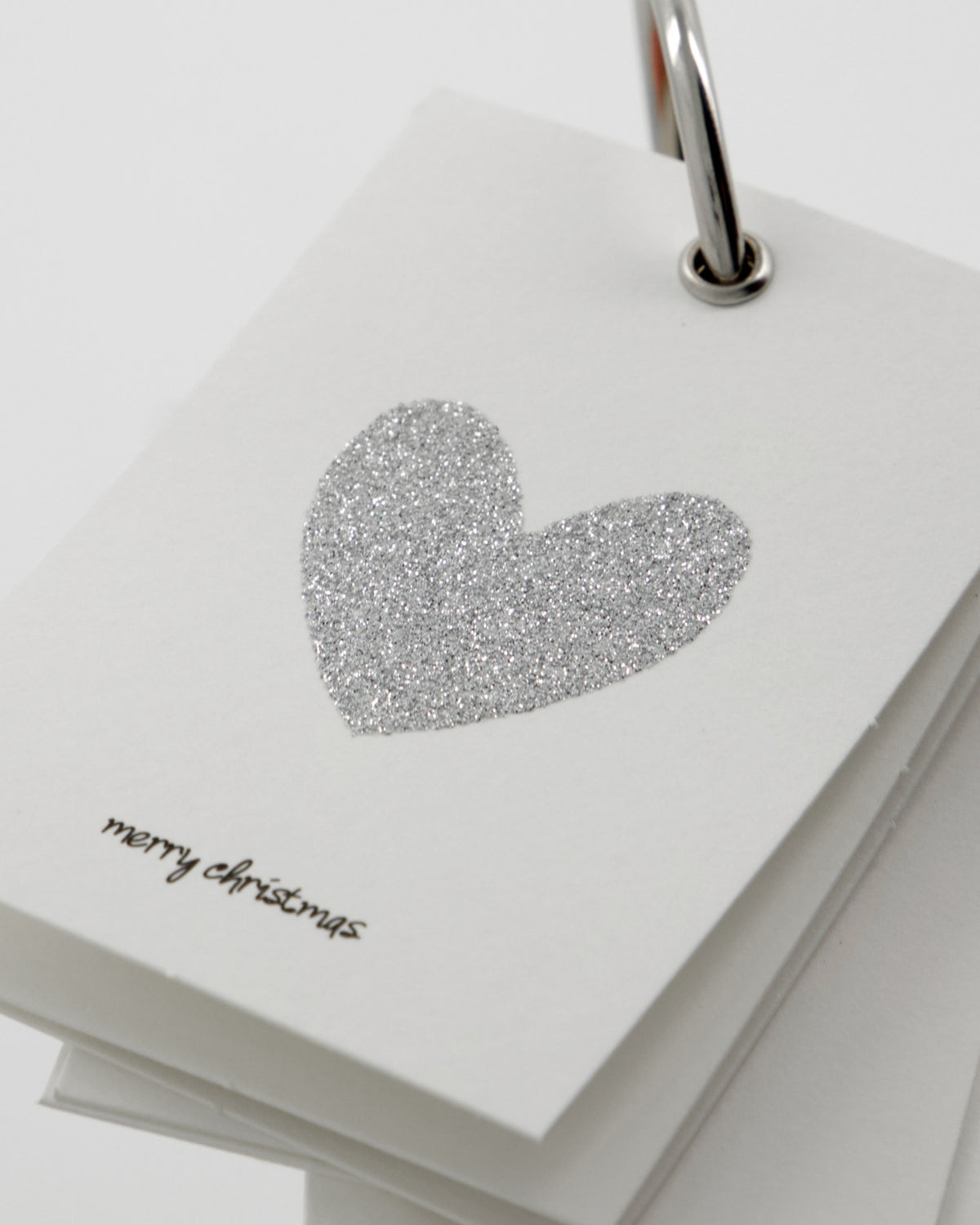 Geschenkanhänger, HDGlitr, Silber m. Glitzer in Silver w. glitter präsentiert im Onlineshop von KAQTU Design AG. Geschenkzubehör ist von House Doctor