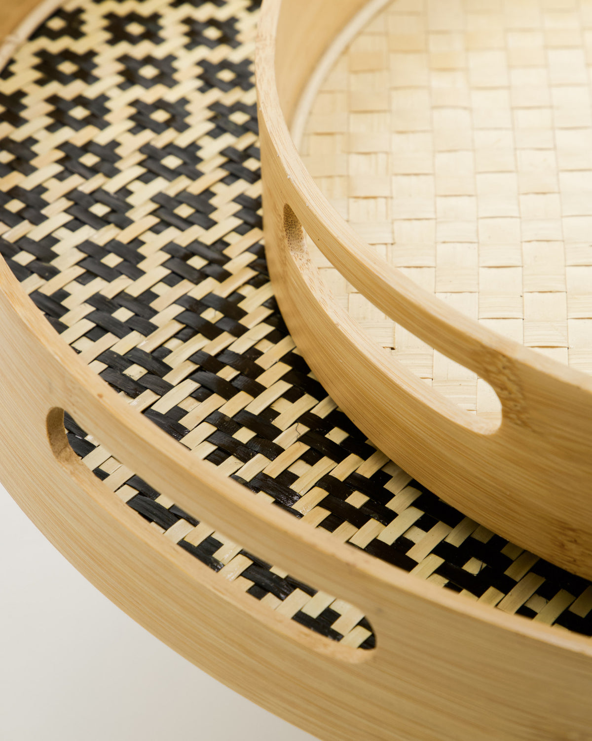 Tablett, HDTray, Schwarz, Natur in Black präsentiert im Onlineshop von KAQTU Design AG. Tablett ist von House Doctor