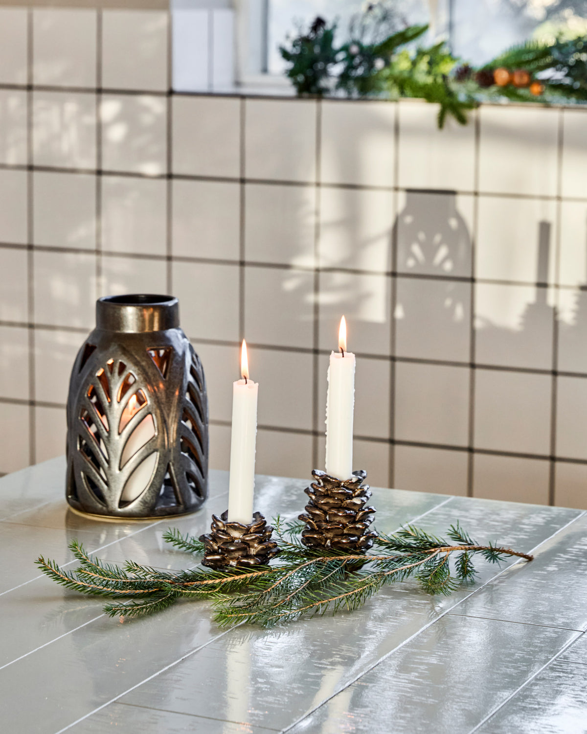 Kegelförmiger Kerzenständer HDCone aus Tonware in Antik-Metall mit strukturierter Oberfläche;Kegelförmiger Kerzenständer HDCone aus Tonware in Antik-Metall mit strukturierter Oberfläche;Kegelförmiger Kerzenständer HDCone aus Tonware in Antik-Metall mit strukturierter Oberfläche