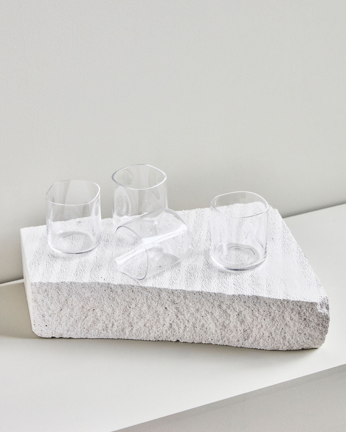 Trinkglas, HDSand, Klar in Clear präsentiert im Onlineshop von KAQTU Design AG. Trinkgläser ist von House Doctor