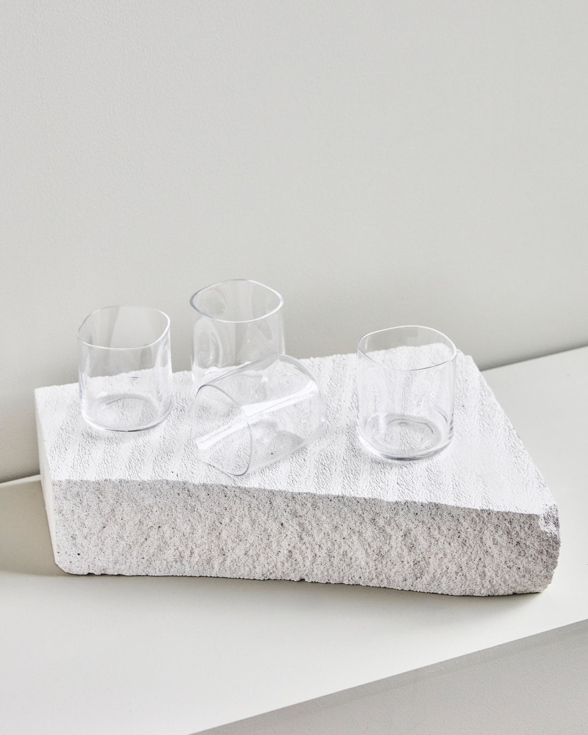 Trinkglas, HDSand, Klar in Clear präsentiert im Onlineshop von KAQTU Design AG. Trinkgläser ist von House Doctor