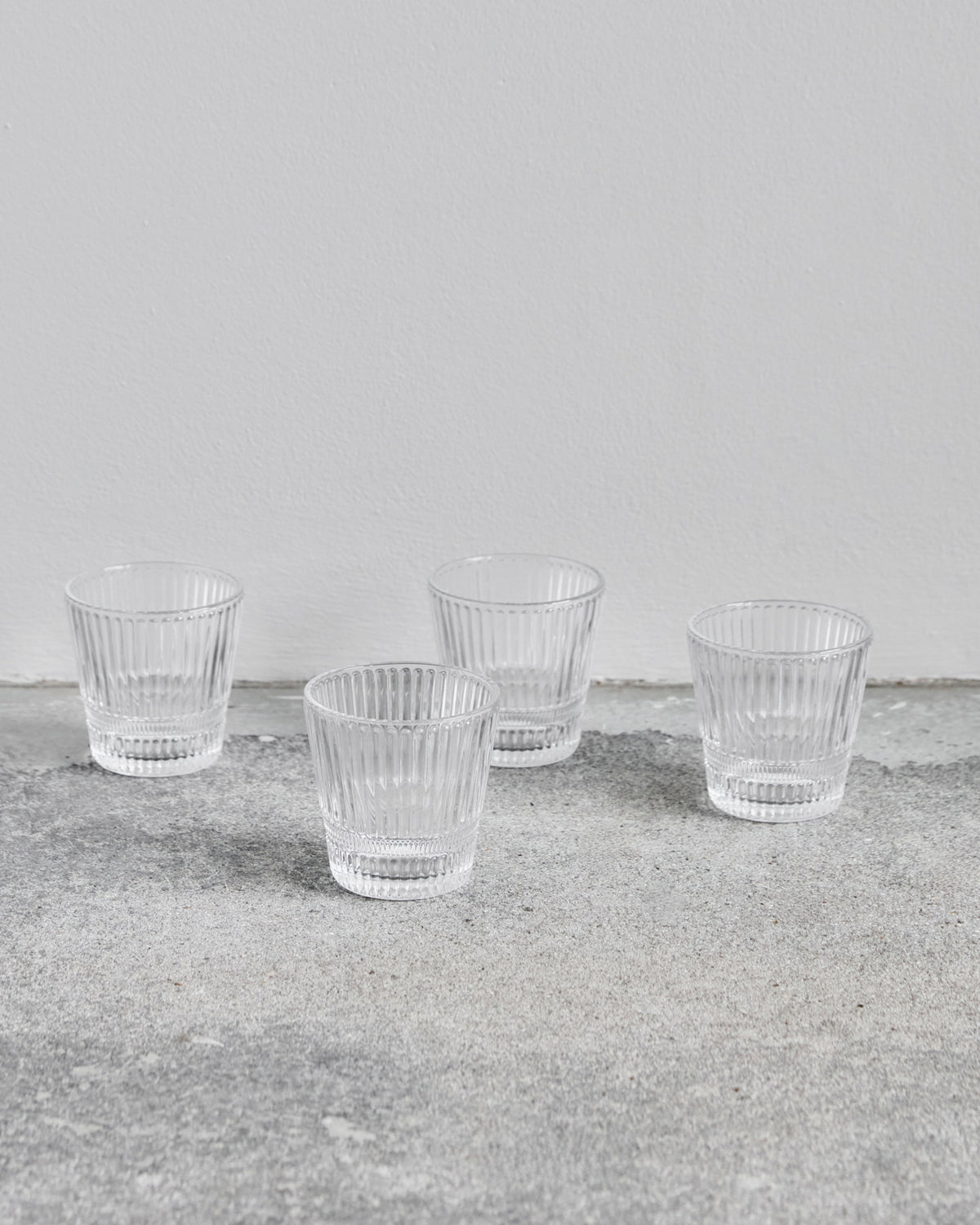 Klares Trinkglas HDSlots aus Glas mit gerillter, transparenter Oberfläche;Klares Trinkglas HDSlots aus Glas mit gerillter, transparenter Oberfläche;Klares Trinkglas HDSlots aus Glas mit gerillter, transparenter Oberfläche;Klares Trinkglas HDSlots aus Glas mit gerillter, transparenter Oberfläche