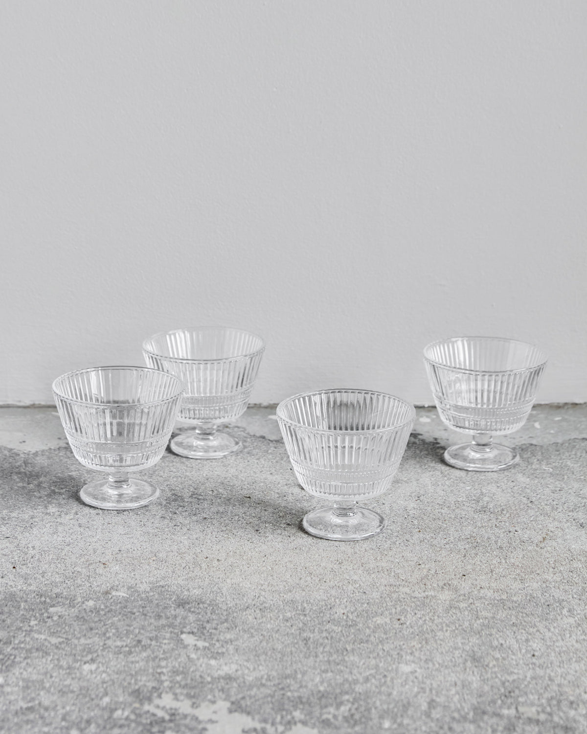 Dessertschale, HDSlots, Klar in Clear präsentiert im Onlineshop von KAQTU Design AG. Schale ist von House Doctor