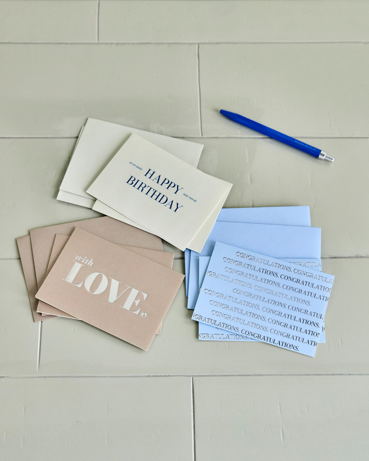 Grußkarten, HDGreeting, Braun, Hellblau, Off-White in Brown präsentiert im Onlineshop von KAQTU Design AG. Büromaterial ist von House Doctor;Grußkarten, HDGreeting, Braun, Hellblau, Off-White in Brown präsentiert im Onlineshop von KAQTU Design AG. Büromaterial ist von House Doctor;Grußkarten, HDGreeting, Braun, Hellblau, Off-White in Brown präsentiert im Onlineshop von KAQTU Design AG. Büromaterial ist von House Doctor