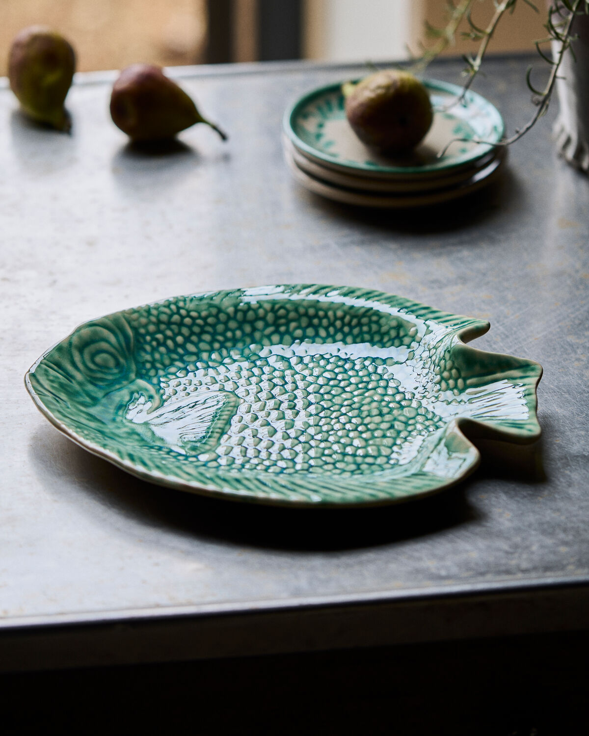 Servierschale, HDDiva, Grün in Green präsentiert im Onlineshop von KAQTU Design AG. Schneidbrett ist von House Doctor