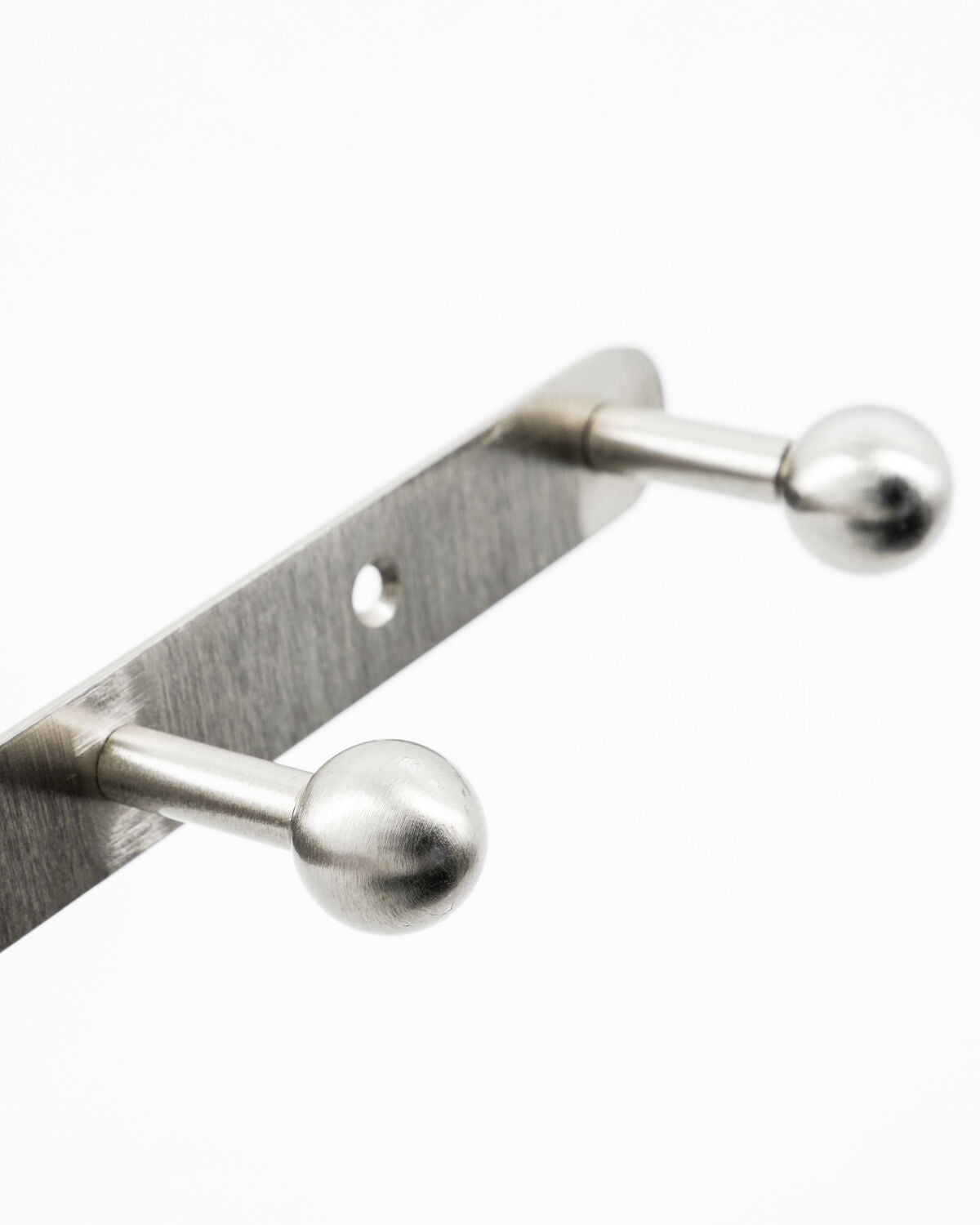Hakenleiste, HDBall, Silber-Finish in Silver finish präsentiert im Onlineshop von KAQTU Design AG. Kleiderhaken ist von House Doctor