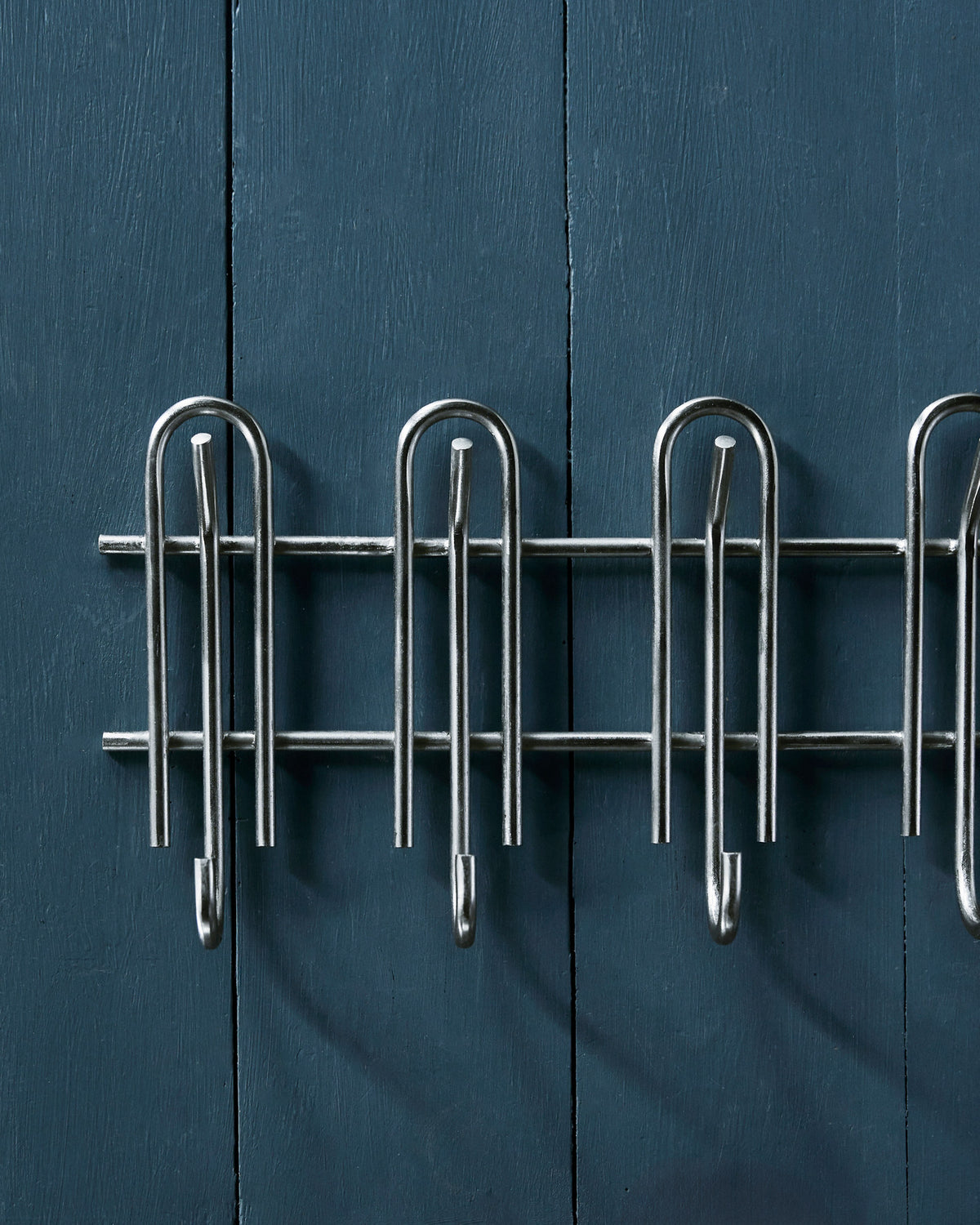 Hakenleiste, HDCleo, Silber-Finish in Silberfarben präsentiert im Onlineshop von KAQTU Design AG. Kleiderhaken ist von House Doctor