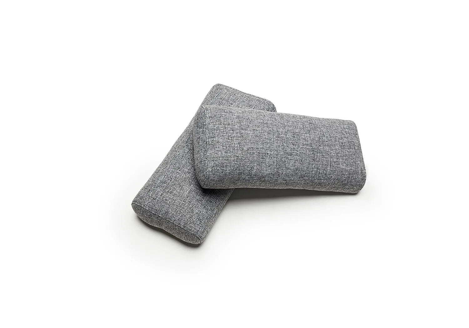 Ellipse Kissen von Innovation Living: Stilvolles skandinavisches Accessoire, das Komfort und Eleganz in jeden Raum zaubert.