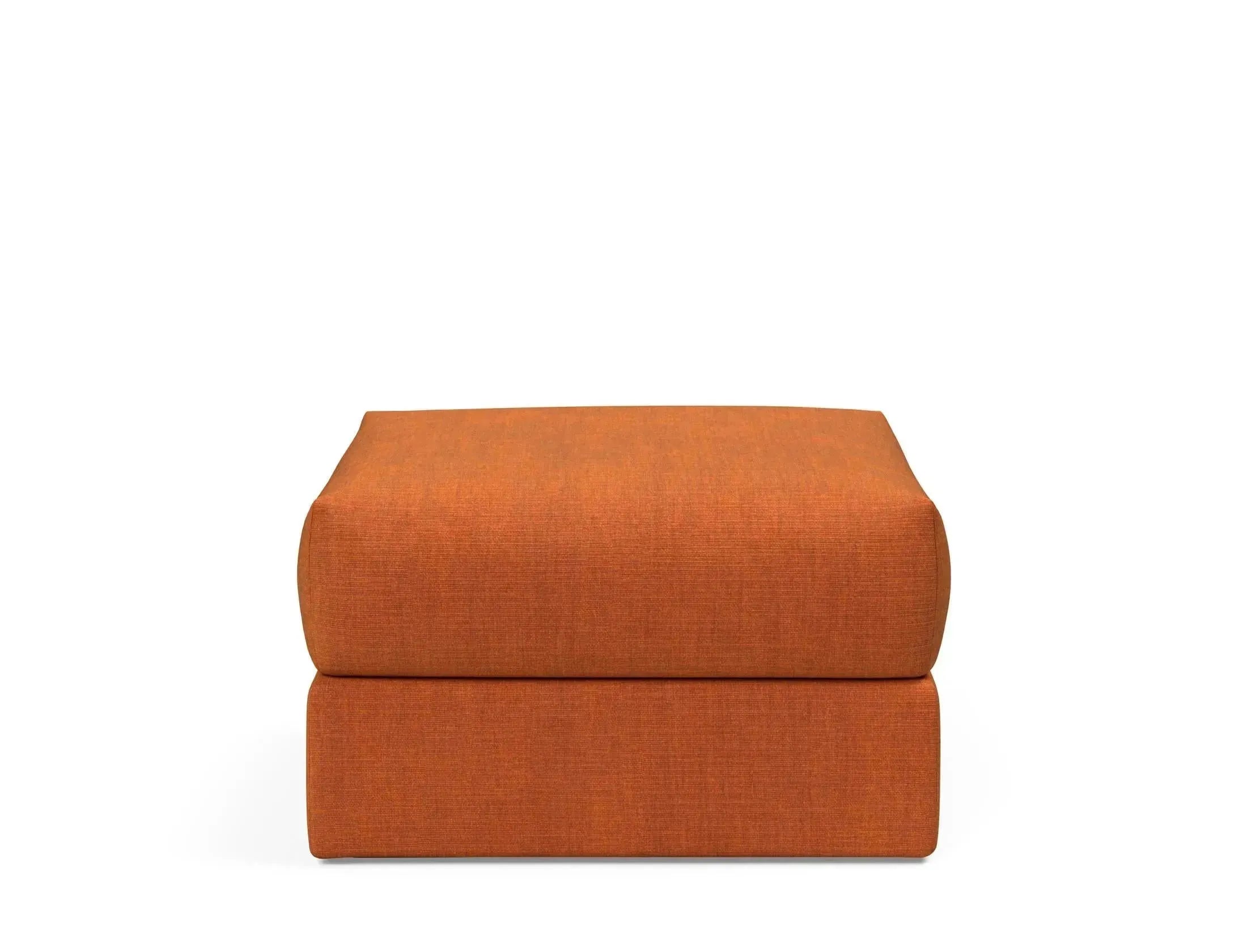 Der Cornila Puff von Innovation Living ist vielseitig einsetzbar und bringt modernen Chic in Ihr Zuhause – ideal als Sitzgelegenheit oder stilvolles Accessoire.