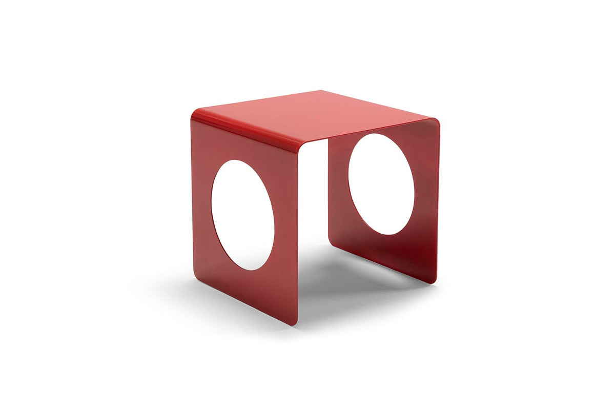 Geobau Tisch in Traffic Red präsentiert im Onlineshop von KAQTU Design AG. Beistelltisch ist von Innovation Living