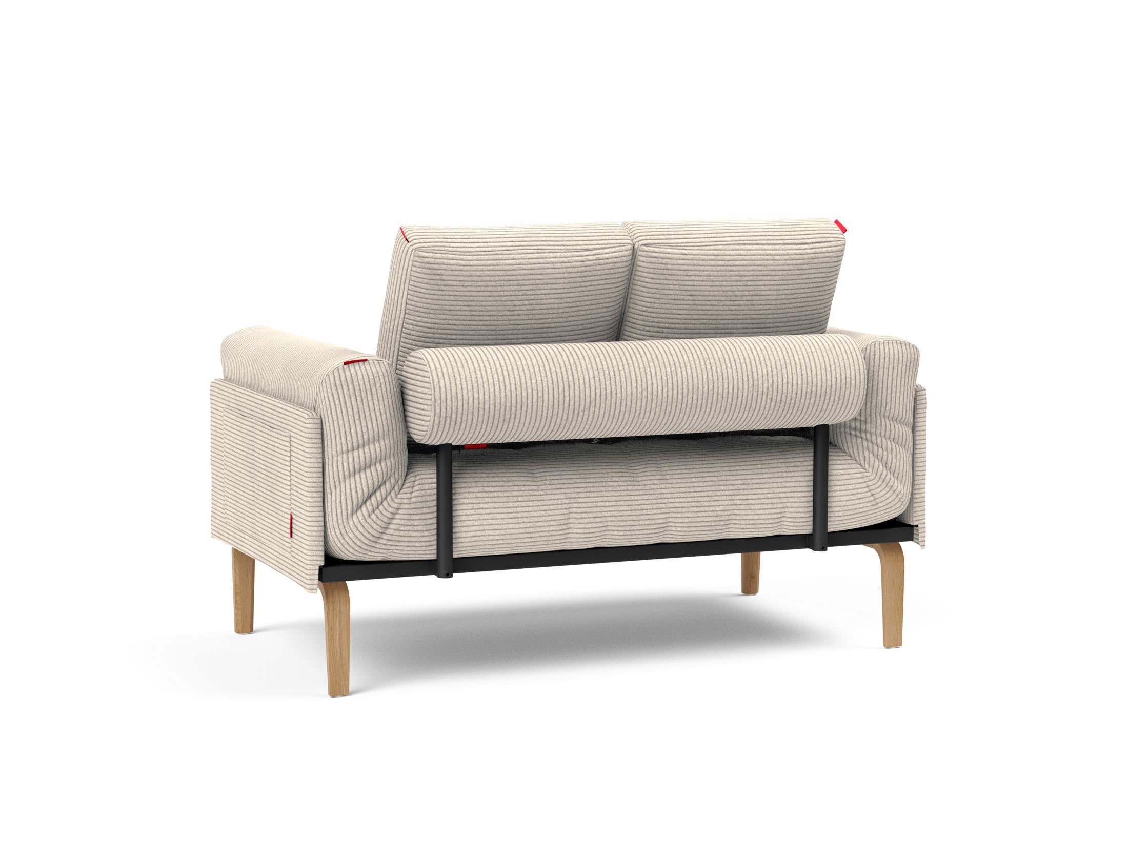 Erleben Sie das Rollo Bow Klappsofa 80 von Innovation Living – stilvolles, vielseitiges Möbelstück mit hochwertigem Classic Gestellbezug.