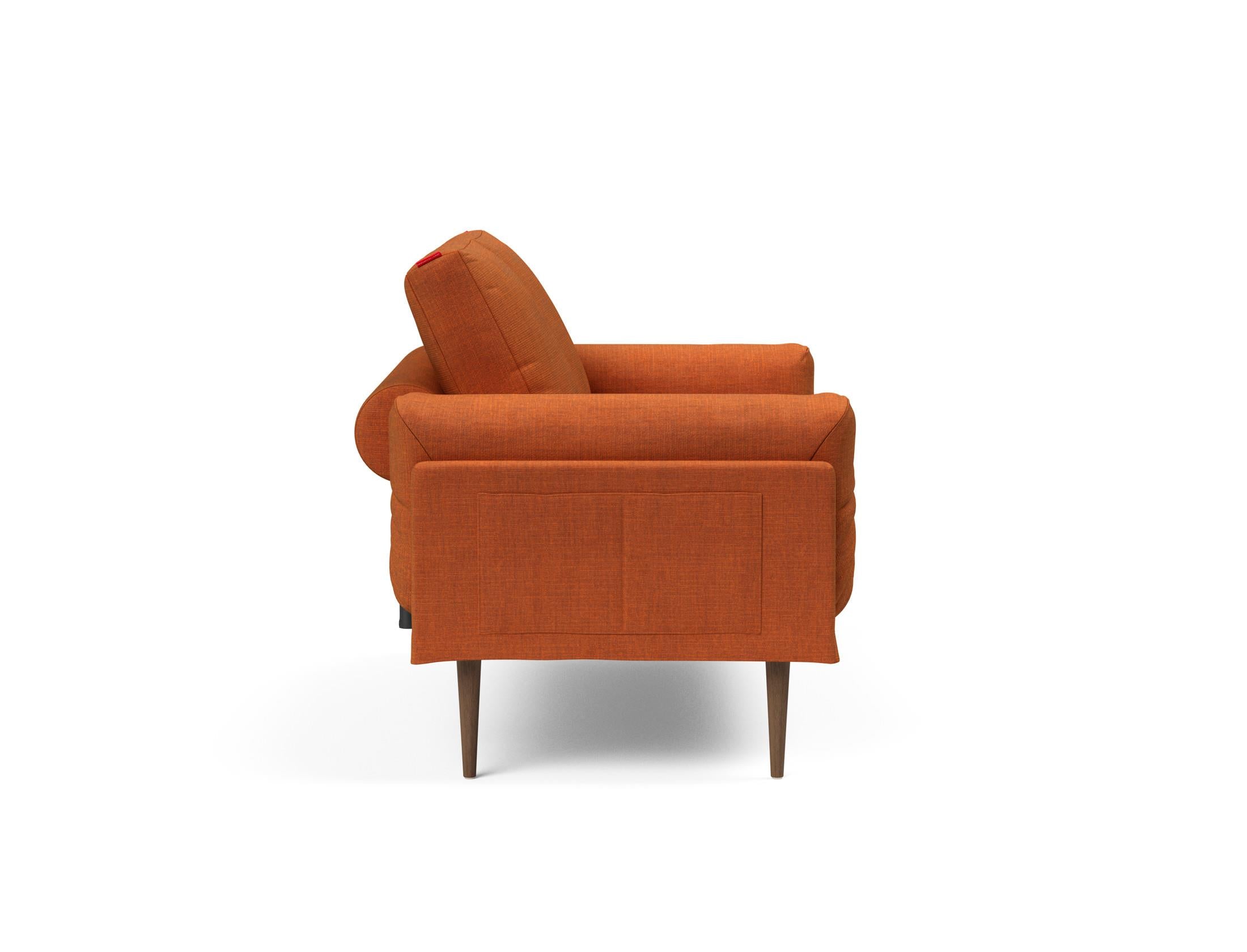 Erleben Sie das Rollo Styletto Klappsofa 80 von Innovation Living – stilvolles Design, komfortables Cover und zeitloser Gestellbezug für Ihr Zuhause.