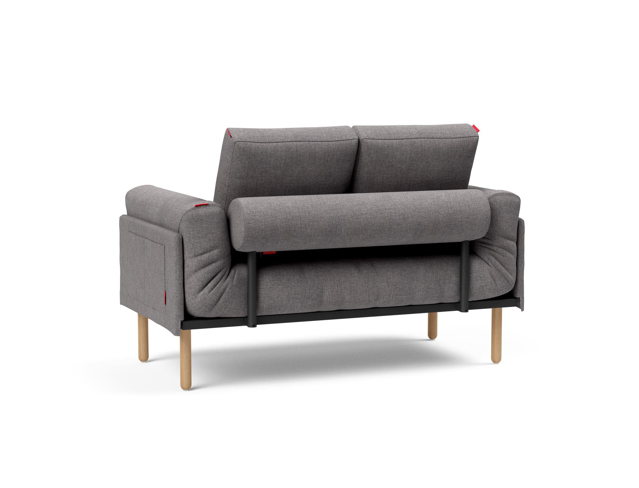 Entdecken Sie das Rollo Stem Klappsofa 80 von Innovation Living – modernes Design und der luxuriöse Spring-Bezug sorgen für ultimativen Sitzkomfort.