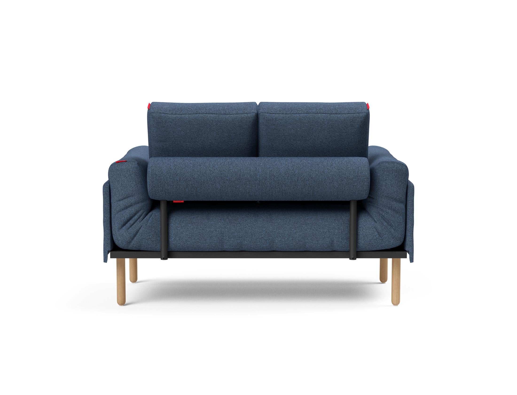 Erleben Sie das Rollo Stem Klappsofa 80 von Innovation Living – stilvolles Design trifft auf den hochwertigen Spring-Bezug für höchsten Komfort.