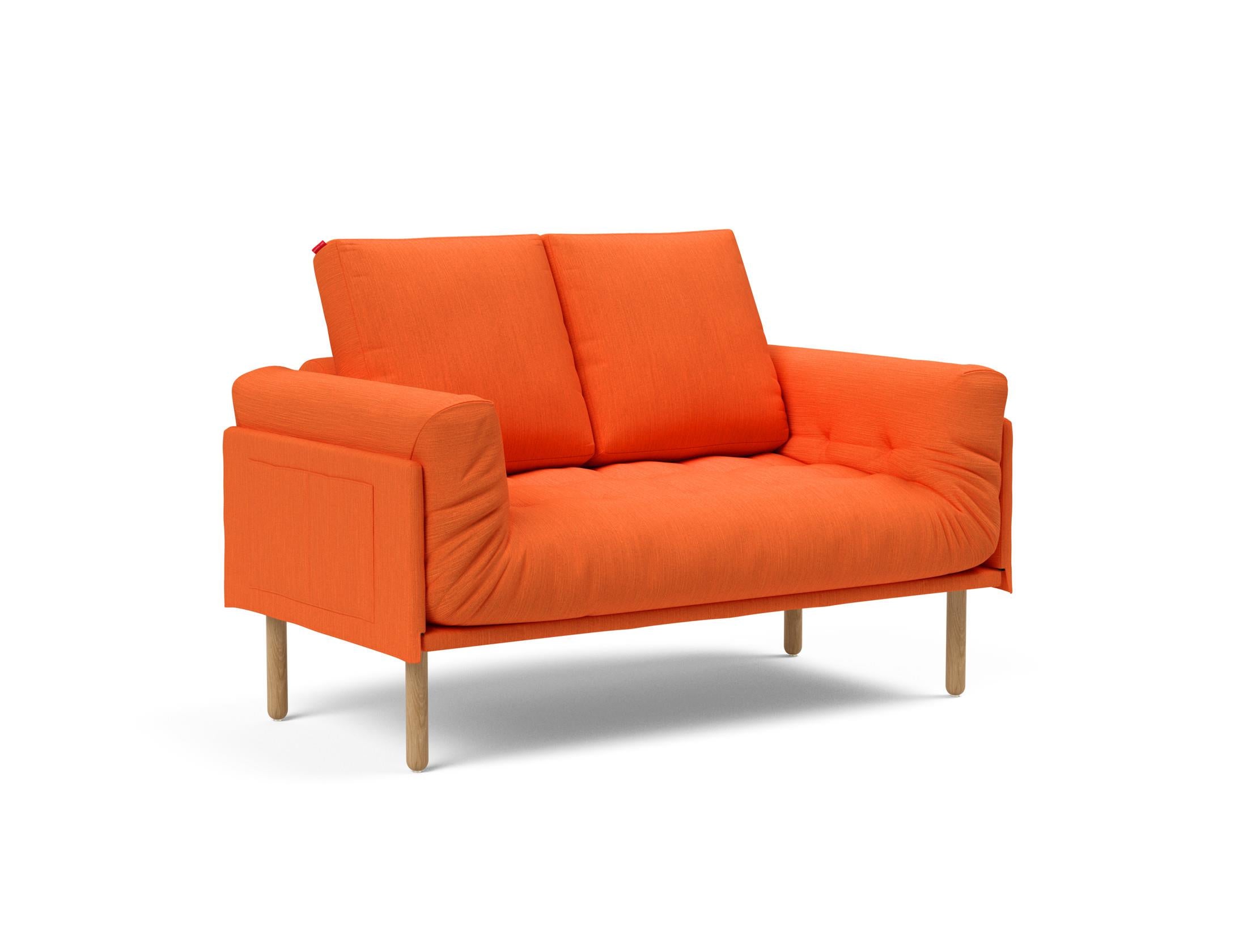 Entdecken Sie das Rollo Stem Klappsofa 80 von Innovation Living – modernes Design und der luxuriöse Spring-Bezug sorgen für ultimativen Sitzkomfort.