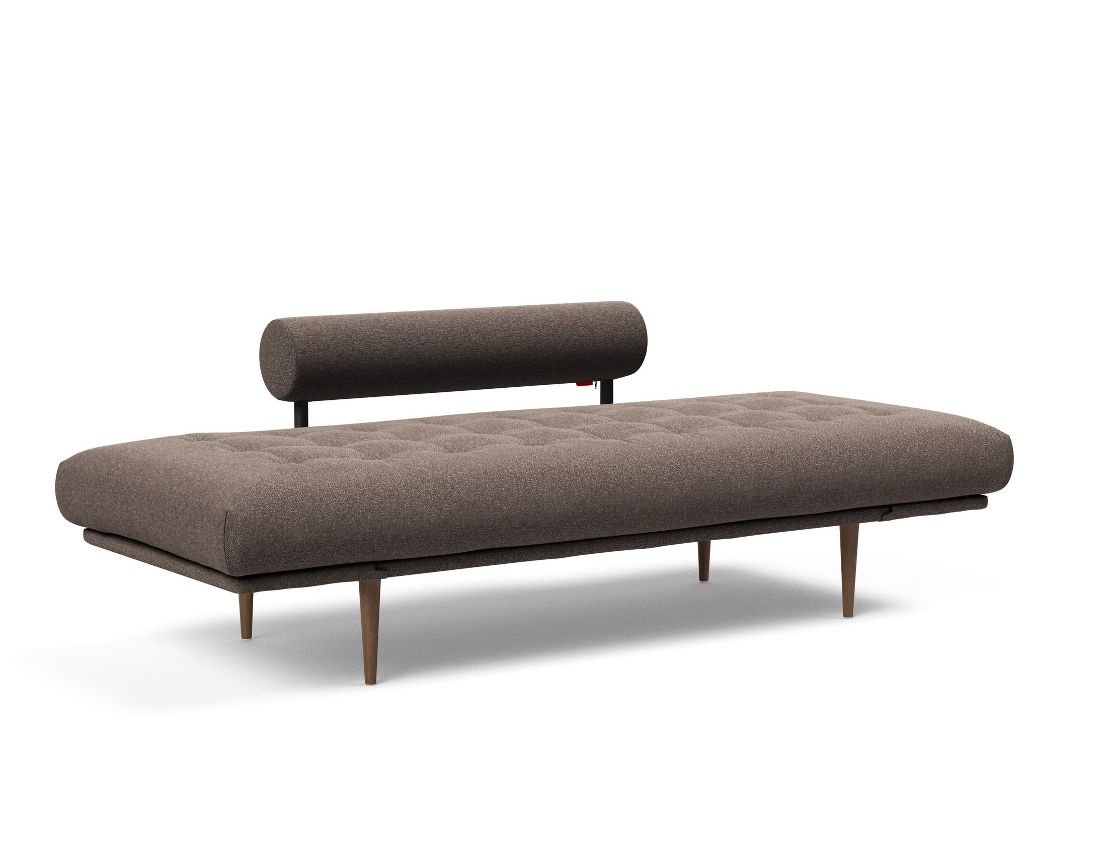Entdecken Sie das Rollo Styletto Klappsofa 80 mit modernem Spring-Bezug. Perfekt für kompakte Wohnräume, vereint es Komfort und zeitgemäße Ästhetik.