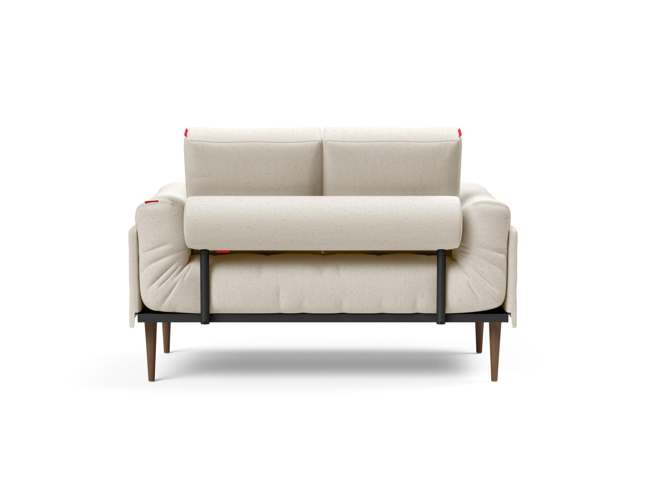 Entdecken Sie das Rollo Styletto Klappsofa 80 mit modernem Spring-Bezug. Perfekt für kompakte Wohnräume, vereint es Komfort und zeitgemäße Ästhetik.