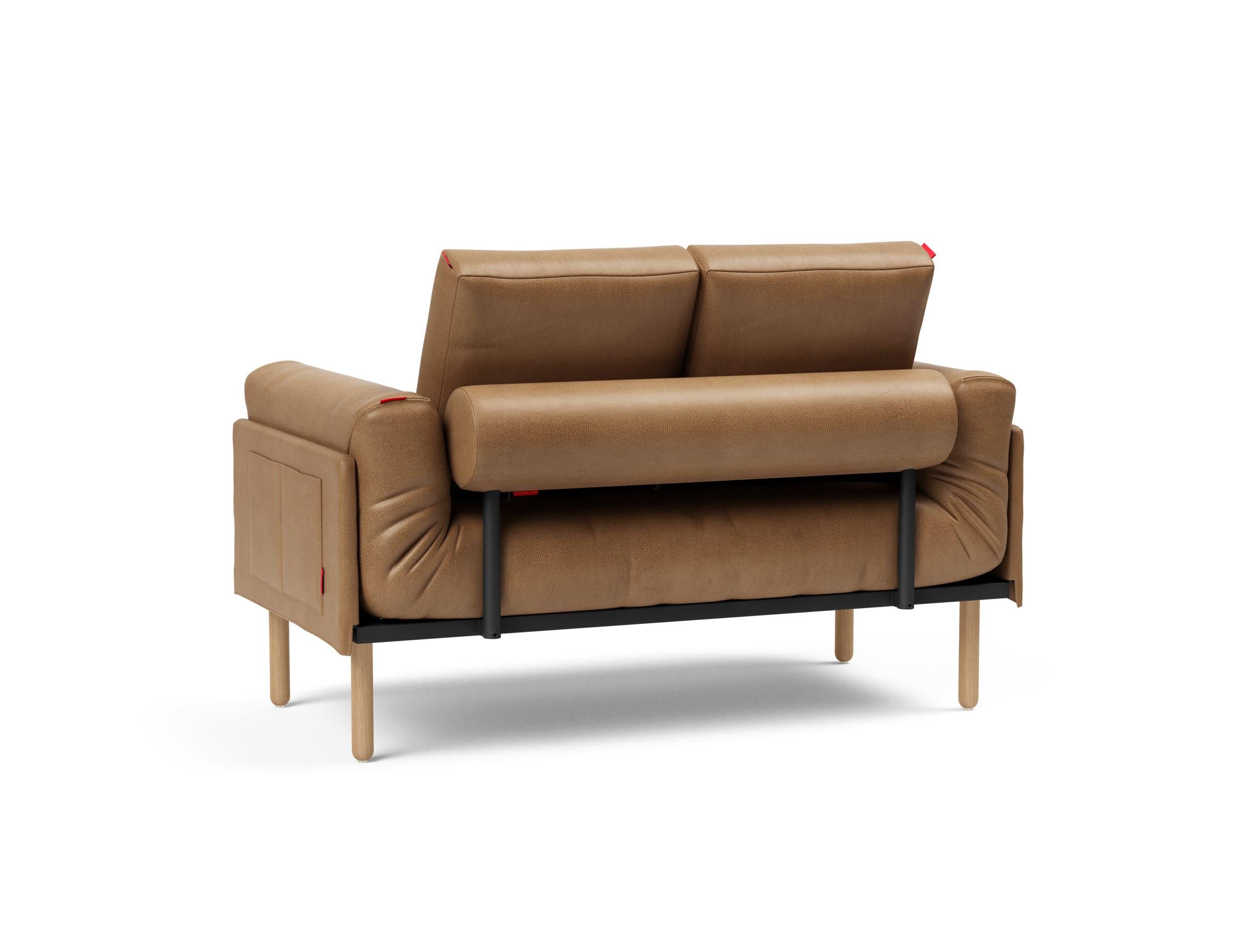Entdecken Sie das Rollo Stem Klappsofa 80 von Innovation Living – modernes Design und der luxuriöse Spring-Bezug sorgen für ultimativen Sitzkomfort.