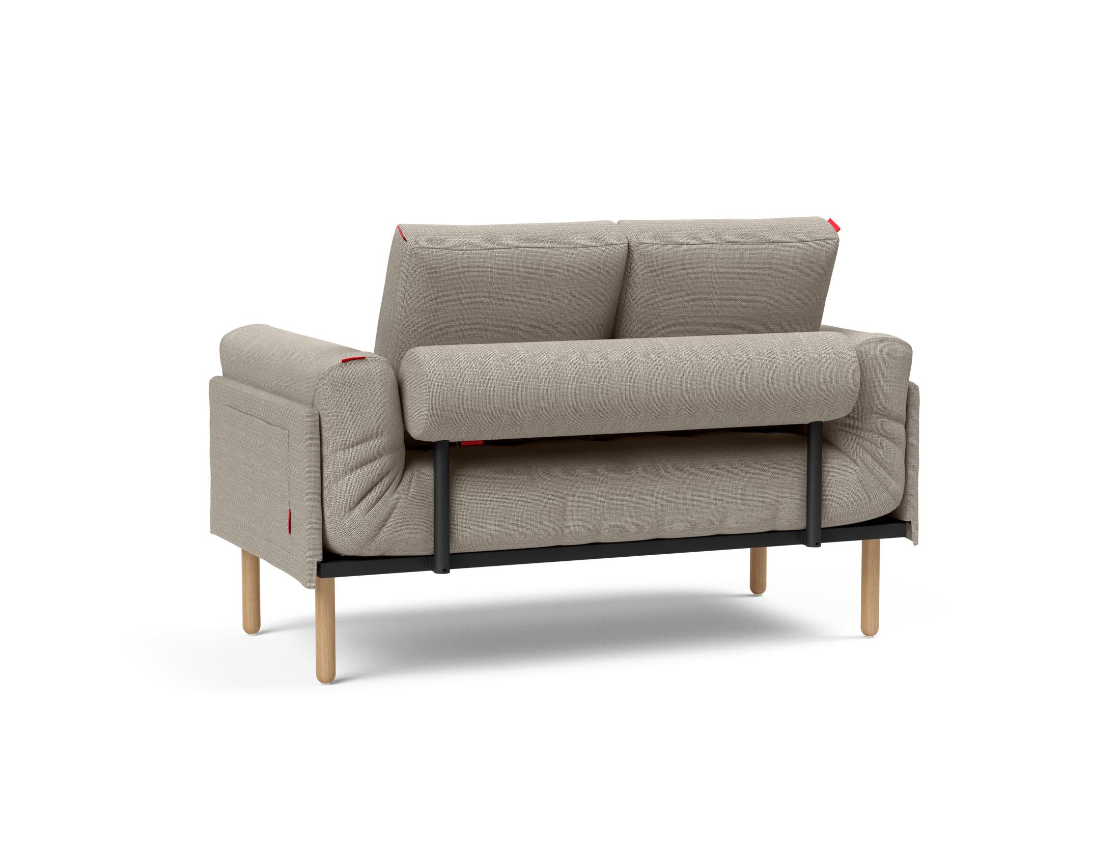 Entdecken Sie das Rollo Stem Klappsofa 80 von Innovation Living – modernes Design und der luxuriöse Spring-Bezug sorgen für ultimativen Sitzkomfort.