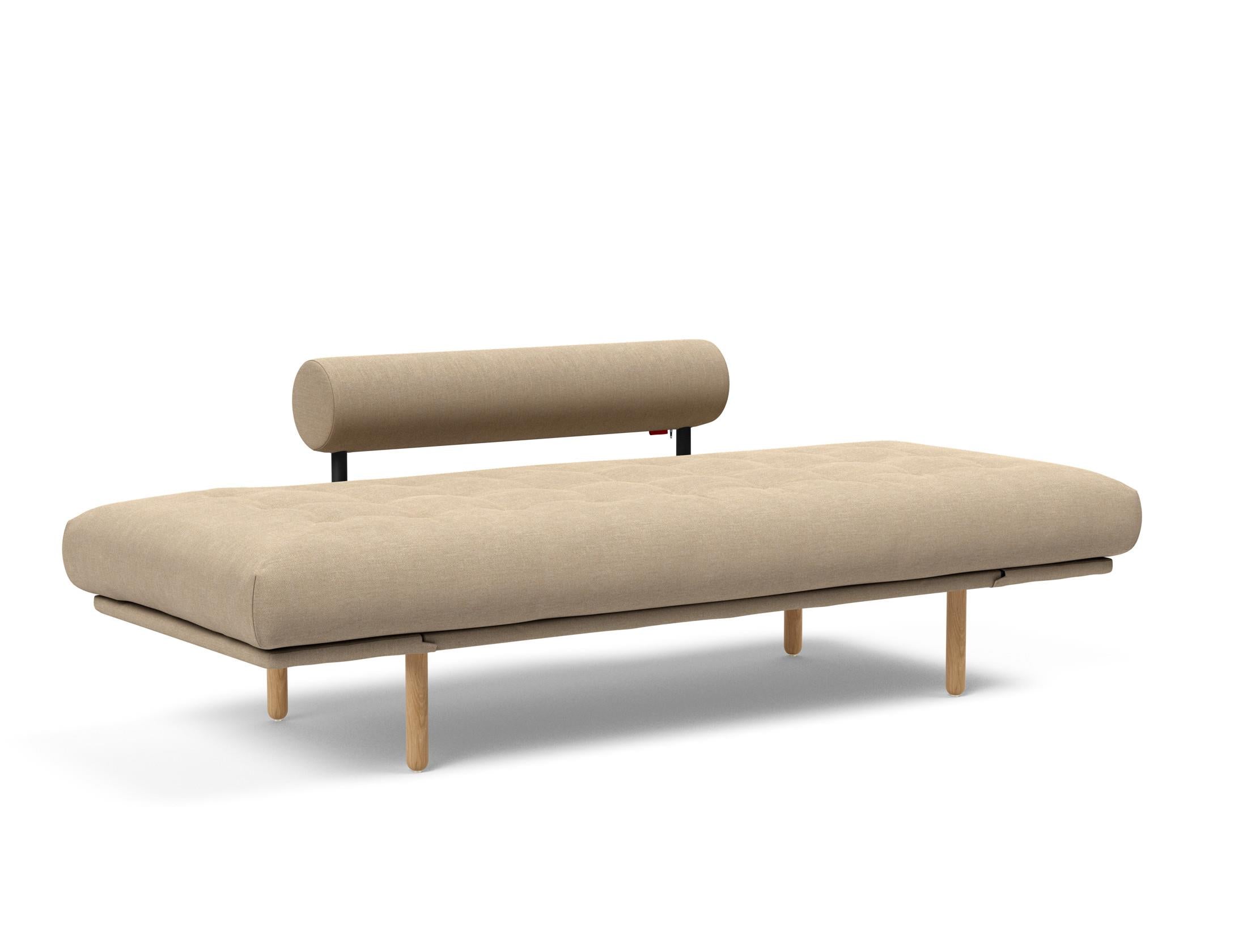 Entdecken Sie das Rollo Stem Klappsofa 80 von Innovation Living – modernes Design und der luxuriöse Spring-Bezug sorgen für ultimativen Sitzkomfort.