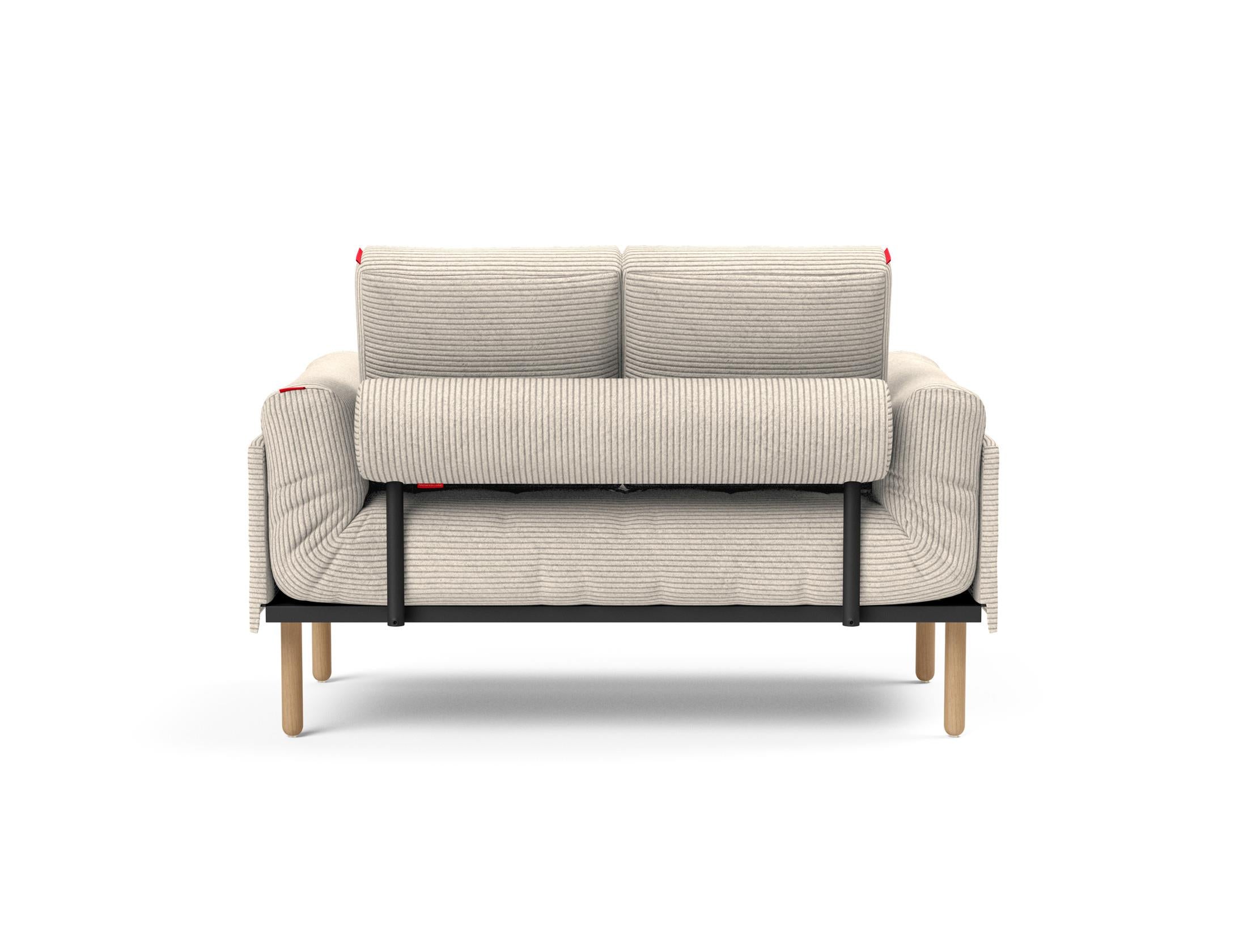 Entdecken Sie das Rollo Stem Klappsofa 80 von Innovation Living – modernes Design und der luxuriöse Spring-Bezug sorgen für ultimativen Sitzkomfort.