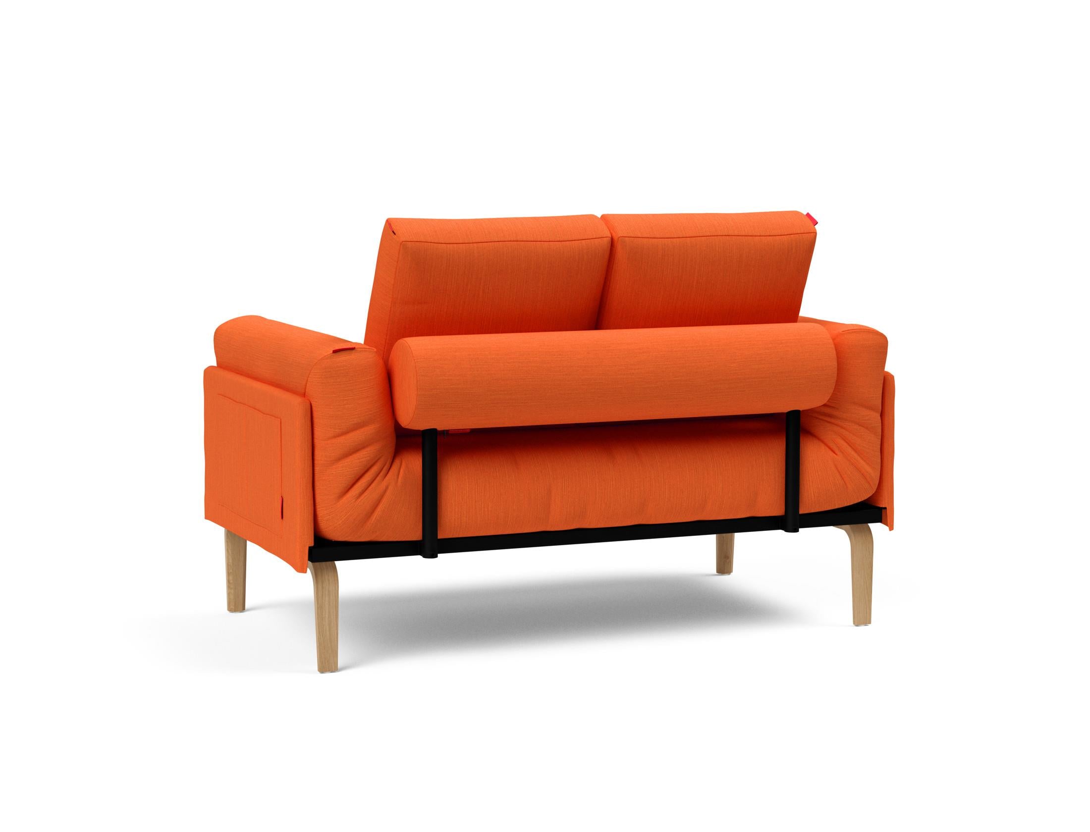 Erleben Sie das Rollo Bow Klappsofa 80 von Innovation Living – ein elegantes, funktionales Möbelstück mit schickem Cover und robustem Gestellbezug.