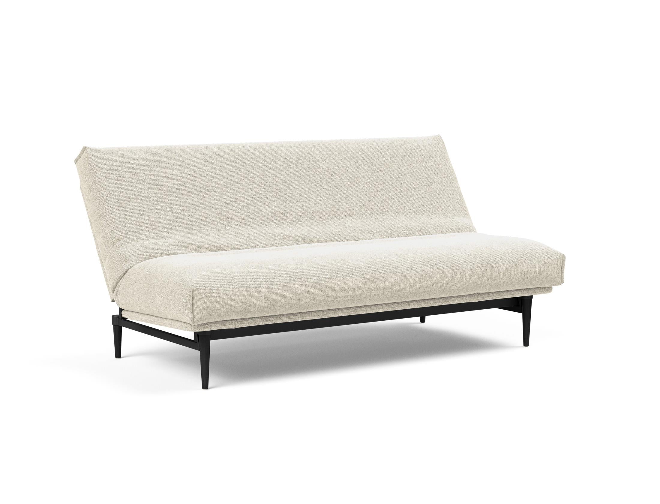 Entdecken Sie das Colpus Bettsofa 140 in elegantem Eiche schwarz. Der Soft Spring Bezug vereint modernen Stil mit höchstem Sitzkomfort.
