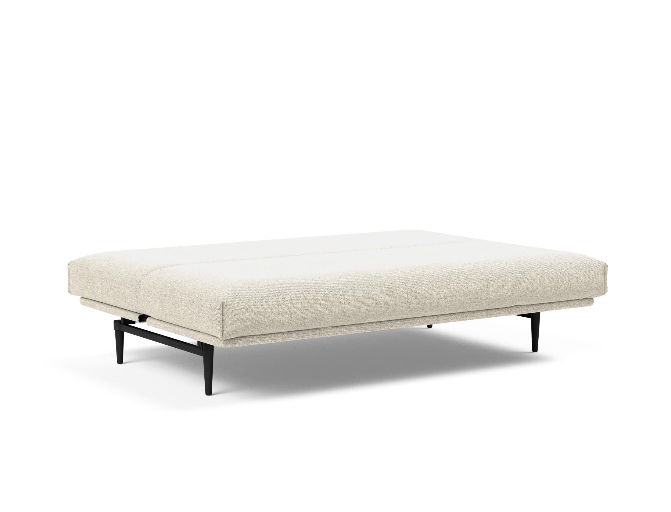 Entdecken Sie das Colpus Bettsofa 140 in elegantem Eiche schwarz. Der Soft Spring Bezug vereint modernen Stil mit höchstem Sitzkomfort.
