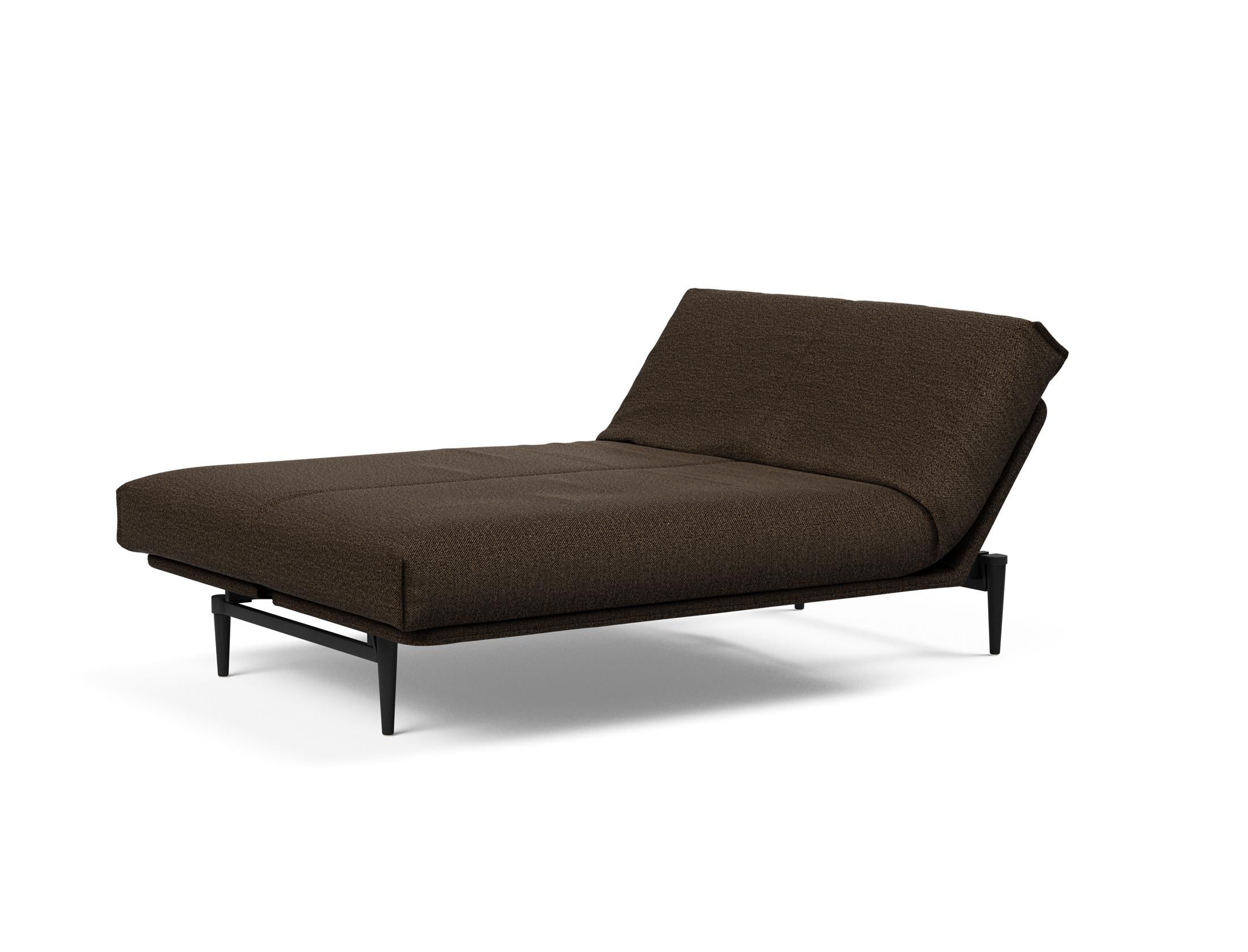 Erleben Sie das Colpus Bettsofa 140 in stilvollem Eiche schwarz. Der Soft Spring Bezug bietet optimalen Komfort und zeitgemäßes Design für Ihr Zuhause.