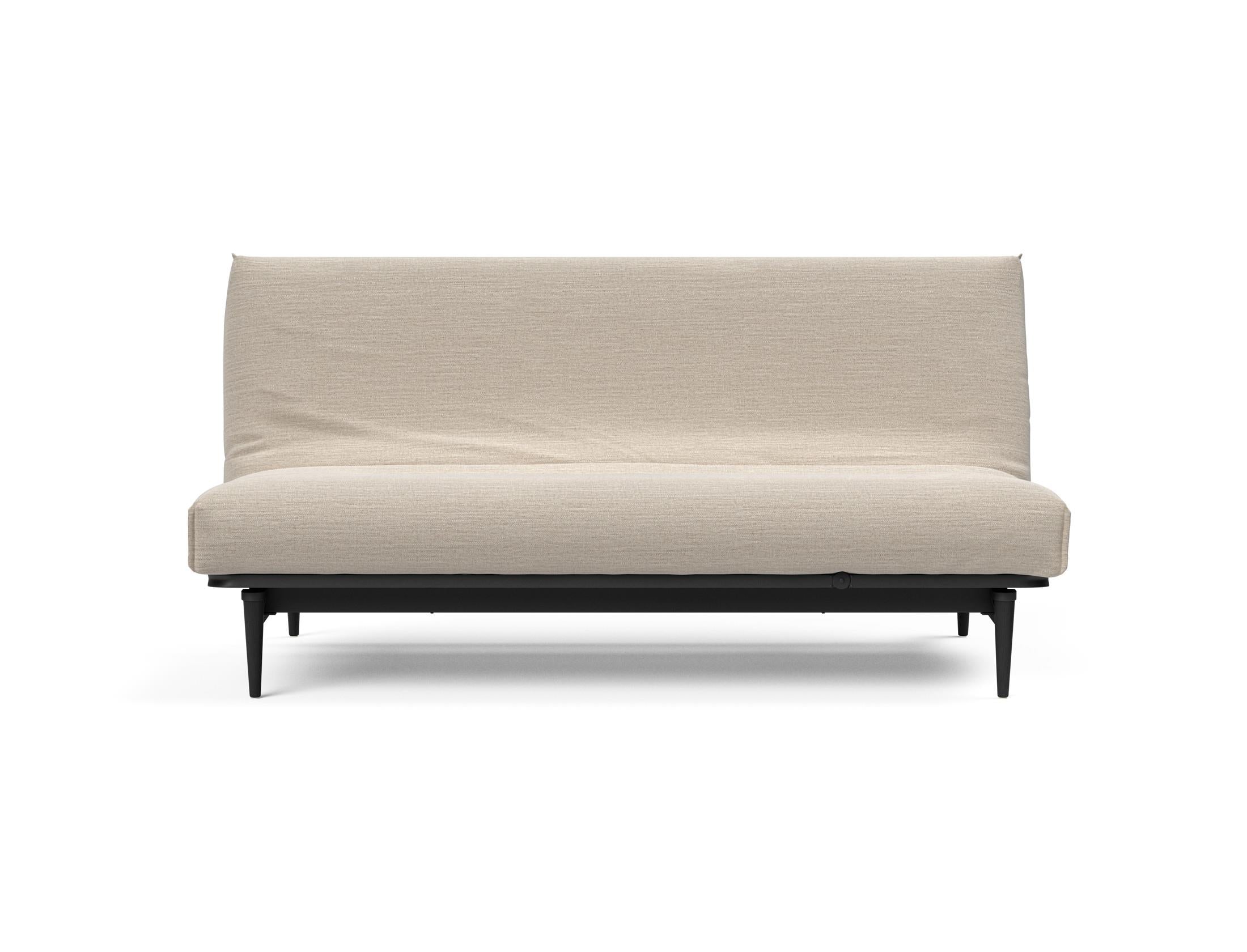 Erleben Sie das stilvolle Colpus Bettsofa 140 in Eiche schwarz mit Nordic Cover – perfekt für zeitgemäße Einrichtung und vielseitige Schlafmöglichkeiten.