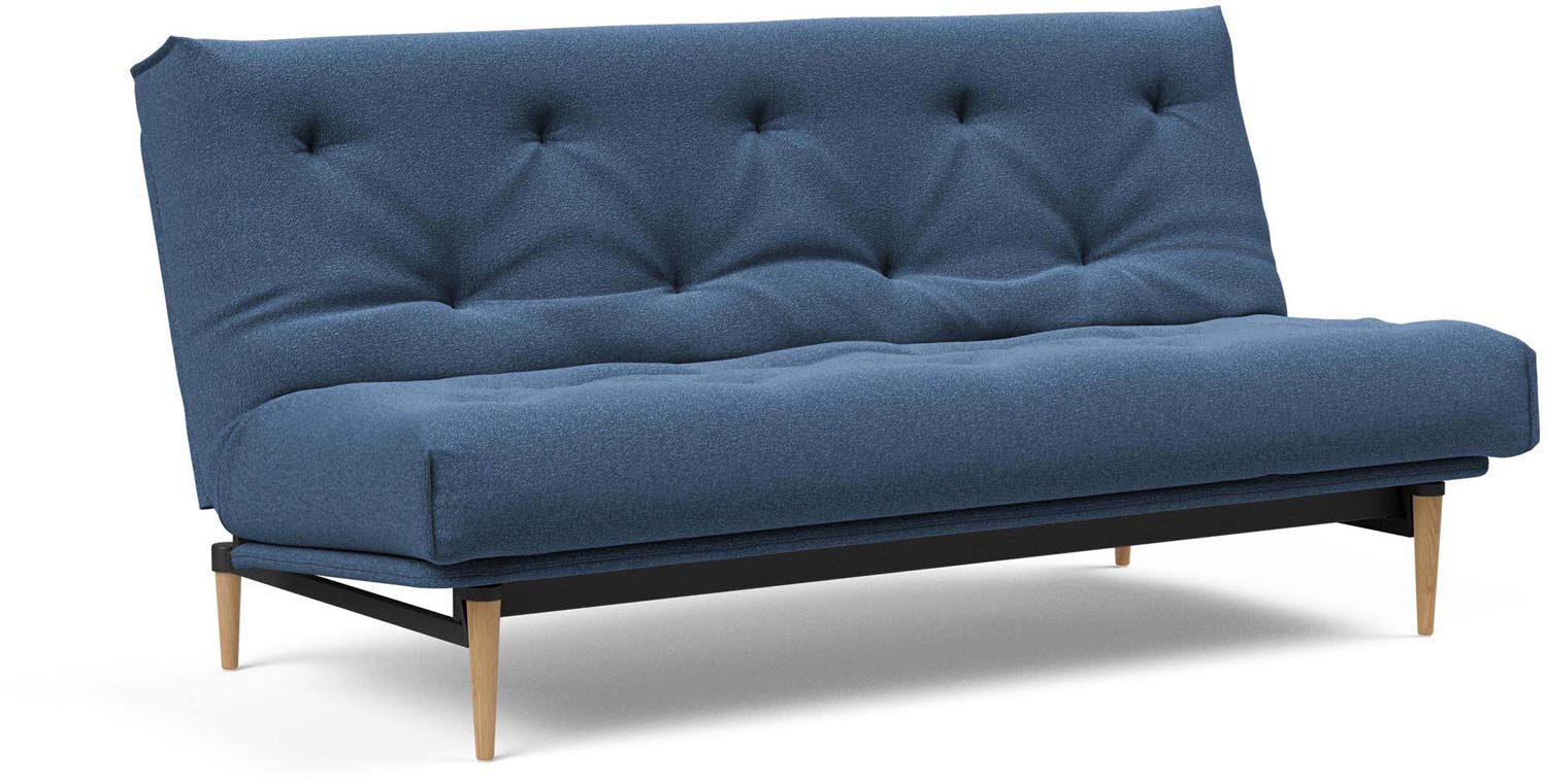 Erleben Sie das stilvolle Colpus Bettsofa 140 Nordic Classic von Innovation Living – ideal für zeitgemäße Räume und vielseitige Schlafmöglichkeiten.