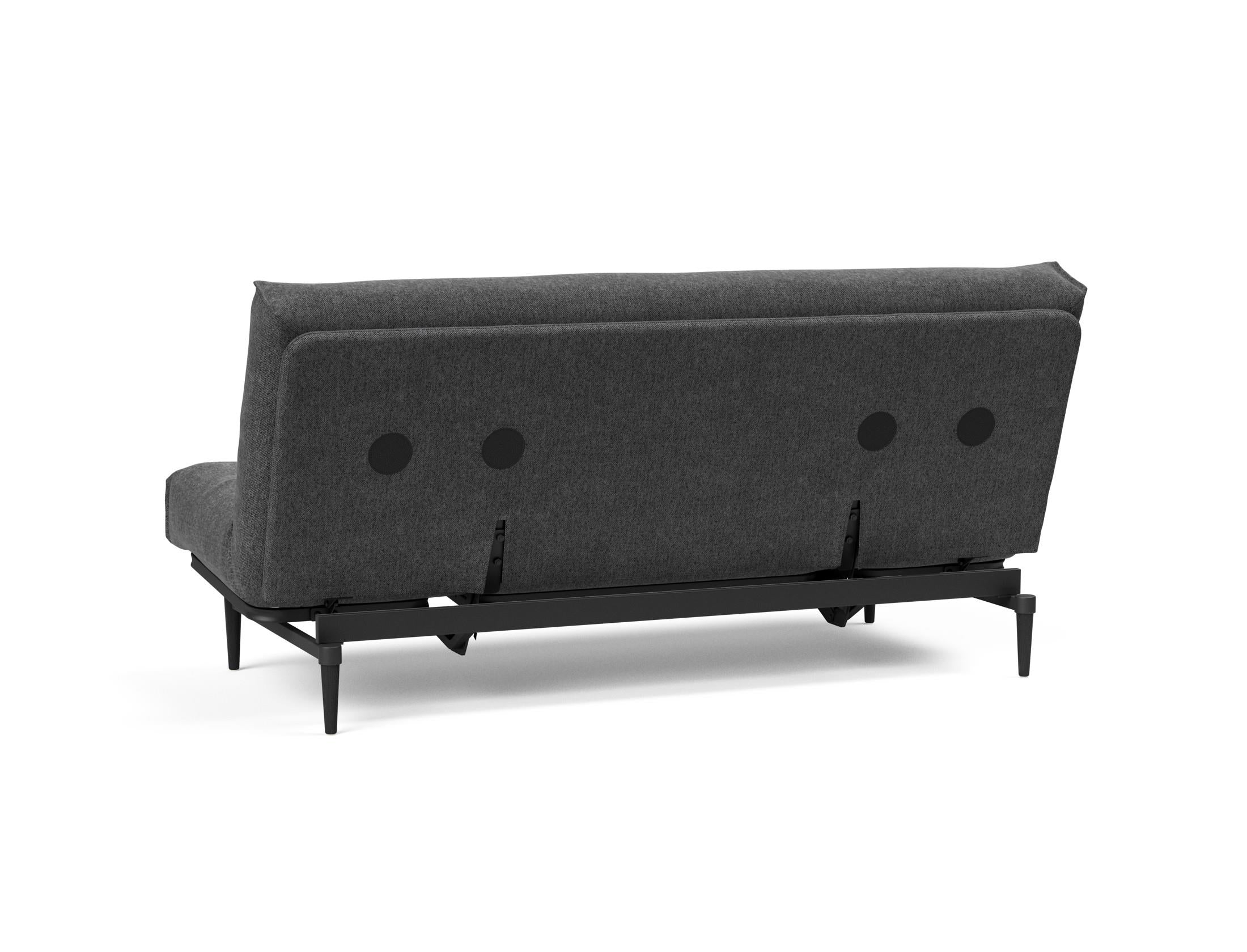 Erleben Sie das stilvolle Colpus Bettsofa 140 in Nordic Eiche schwarz von Innovation Living – ideal für gemütliche Nächte und elegantes Wohnen.