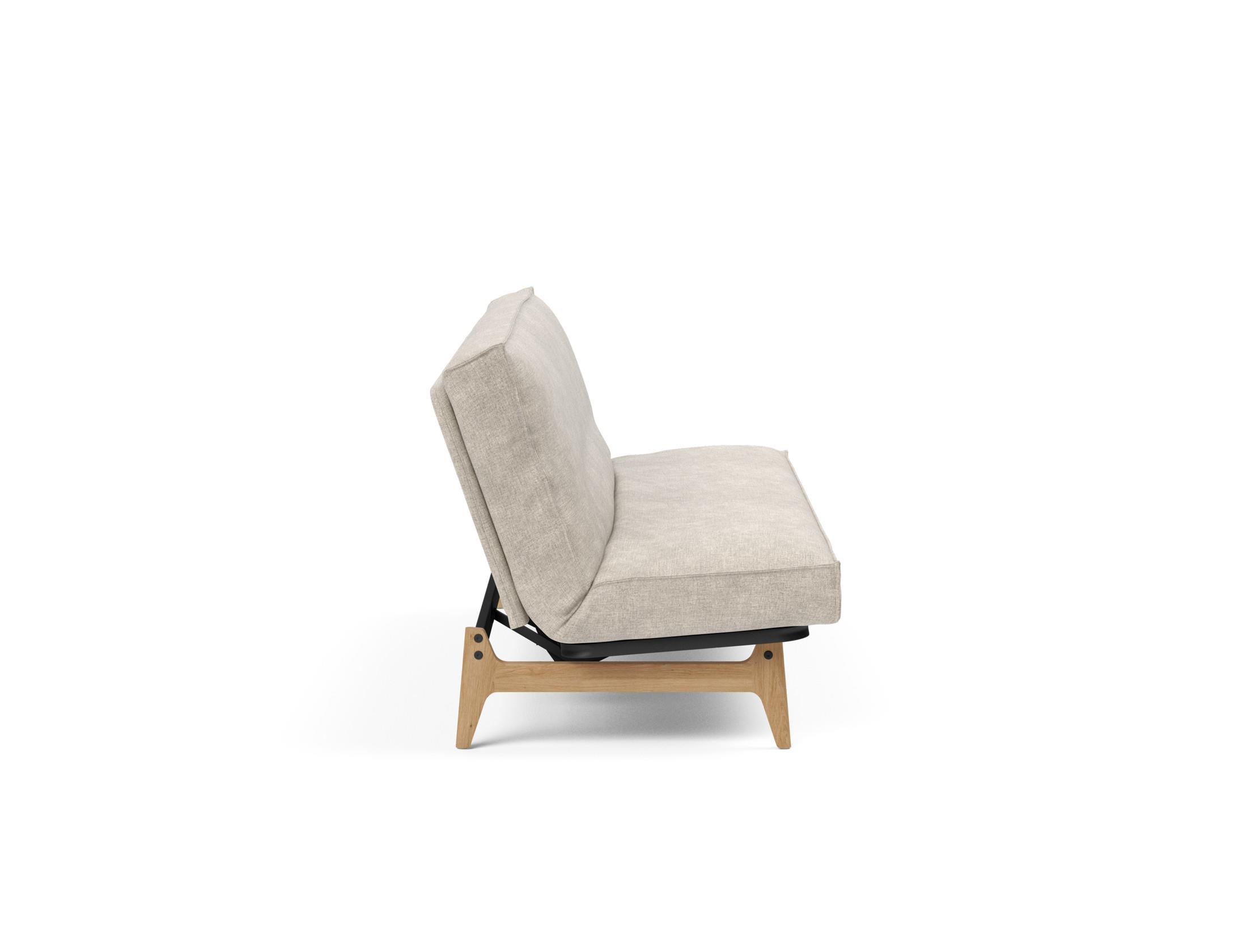 Entdecken Sie das Aslak 120 Bettsofa mit elegantem Sharp Plus Bezug und innovativem Soft Spring – ideal für gemütliche Nächte und modernes Wohndesign.