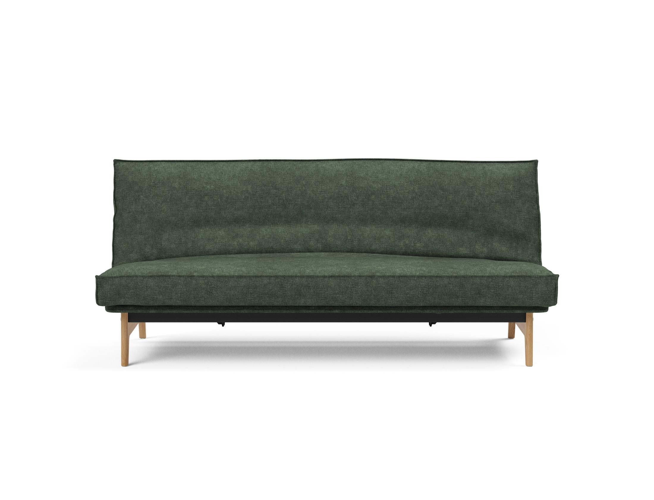 Entdecken Sie das Aslak 120 Bettsofa mit elegantem Sharp Plus Cover und weichem Soft Spring Bezug – ideal für gemütliche Nächte und modernes Wohnen.