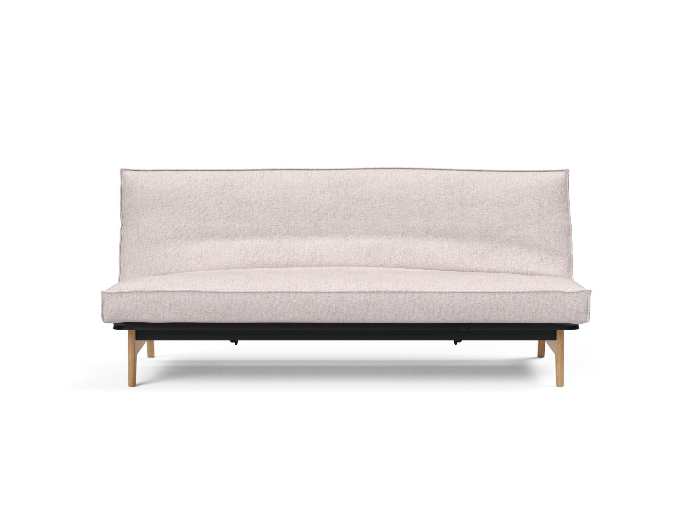Entdecken Sie das Aslak 120 Bettsofa mit elegantem Sharp Plus Cover und weichem Soft Spring Bezug – ideal für gemütliche Nächte und modernes Wohnen.