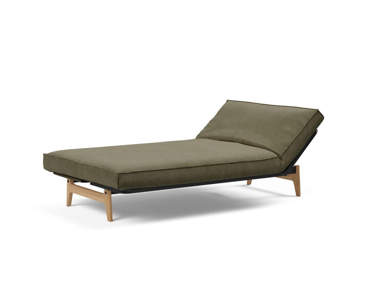 Aslak 120 Bettsofa Sharp Plus Cover Soft Spring in 316 Cordufine Pine Green präsentiert im Onlineshop von KAQTU Design AG. Bettsofa ist von Innovation Living
