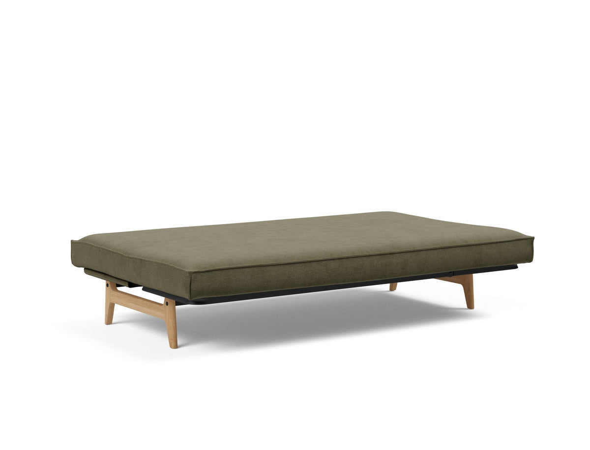 Aslak 120 Bettsofa Sharp Plus Cover Soft Spring in 316 Cordufine Pine Green präsentiert im Onlineshop von KAQTU Design AG. Bettsofa ist von Innovation Living