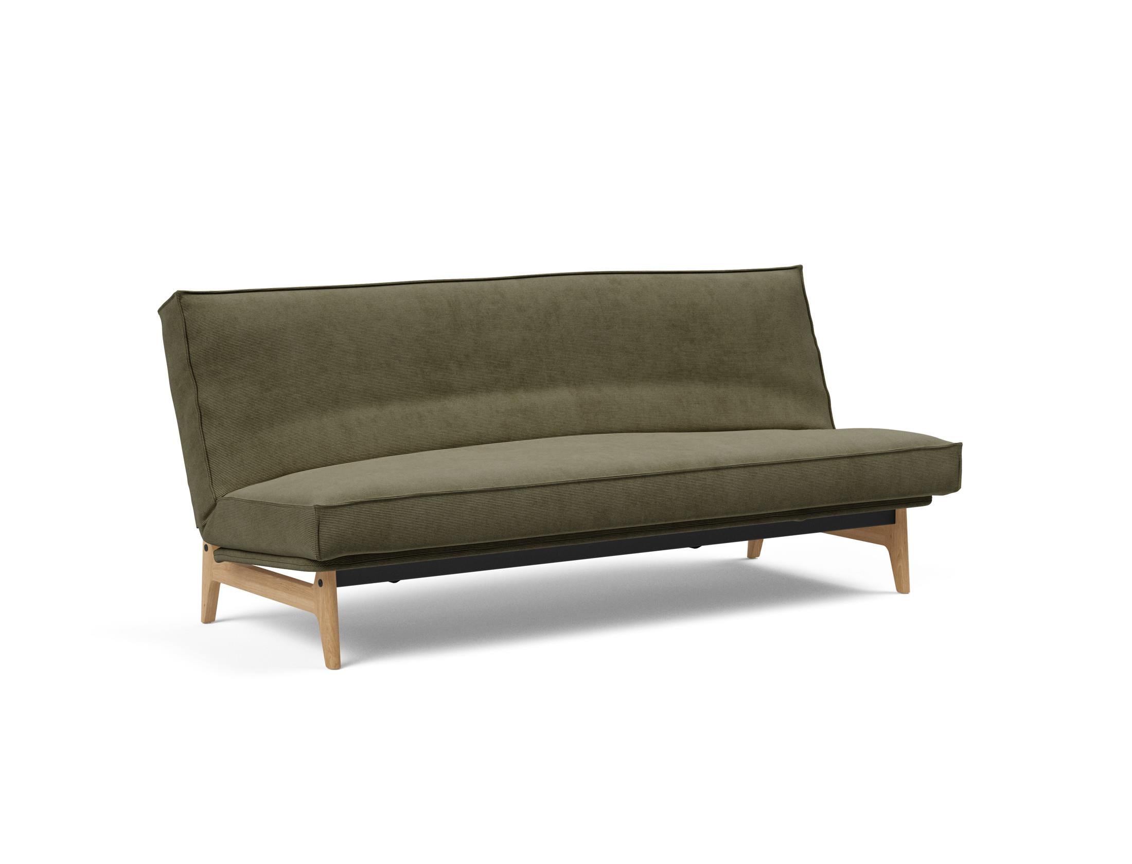 Erleben Sie das Aslak 120 Bettsofa mit stilvollem Sharp Plus Cover und Soft Spring Bezug – die perfekte Kombination aus Funktionalität und zeitgemäßem Stil.
