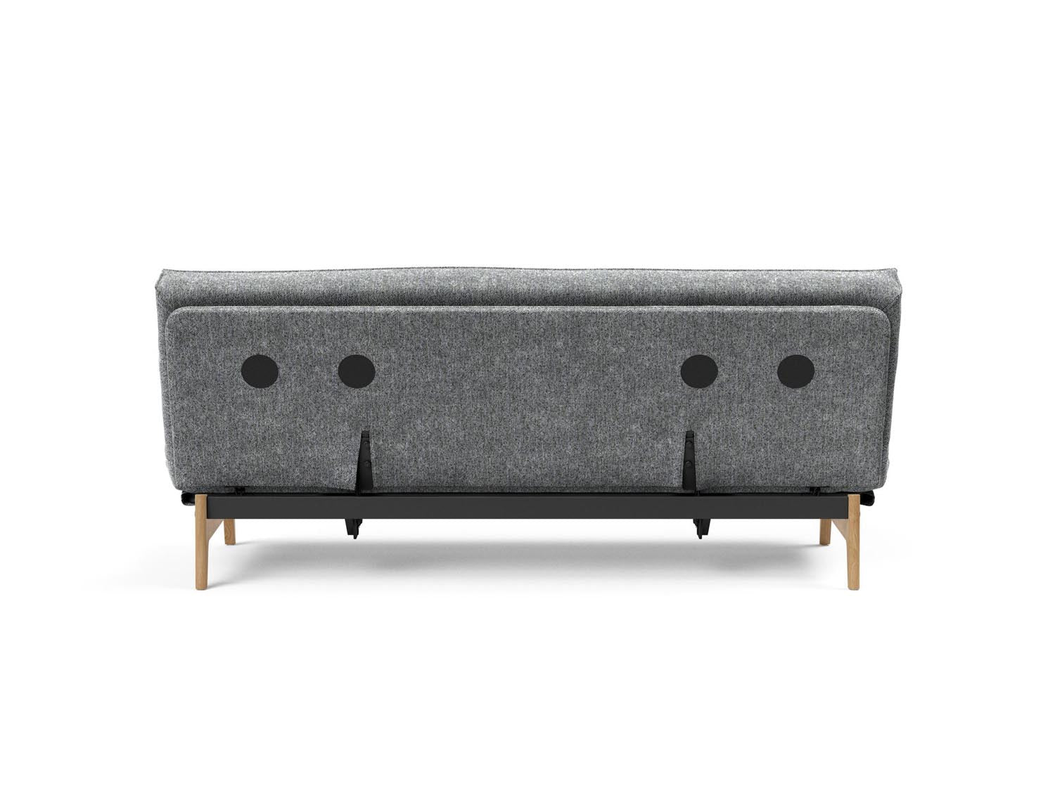 Entdecken Sie das Aslak 120 Bettsofa mit elegantem Sharp Plus Cover und weichem Soft Spring Bezug – ideal für stilvolle Wohnräume und gemütliche Nächte.