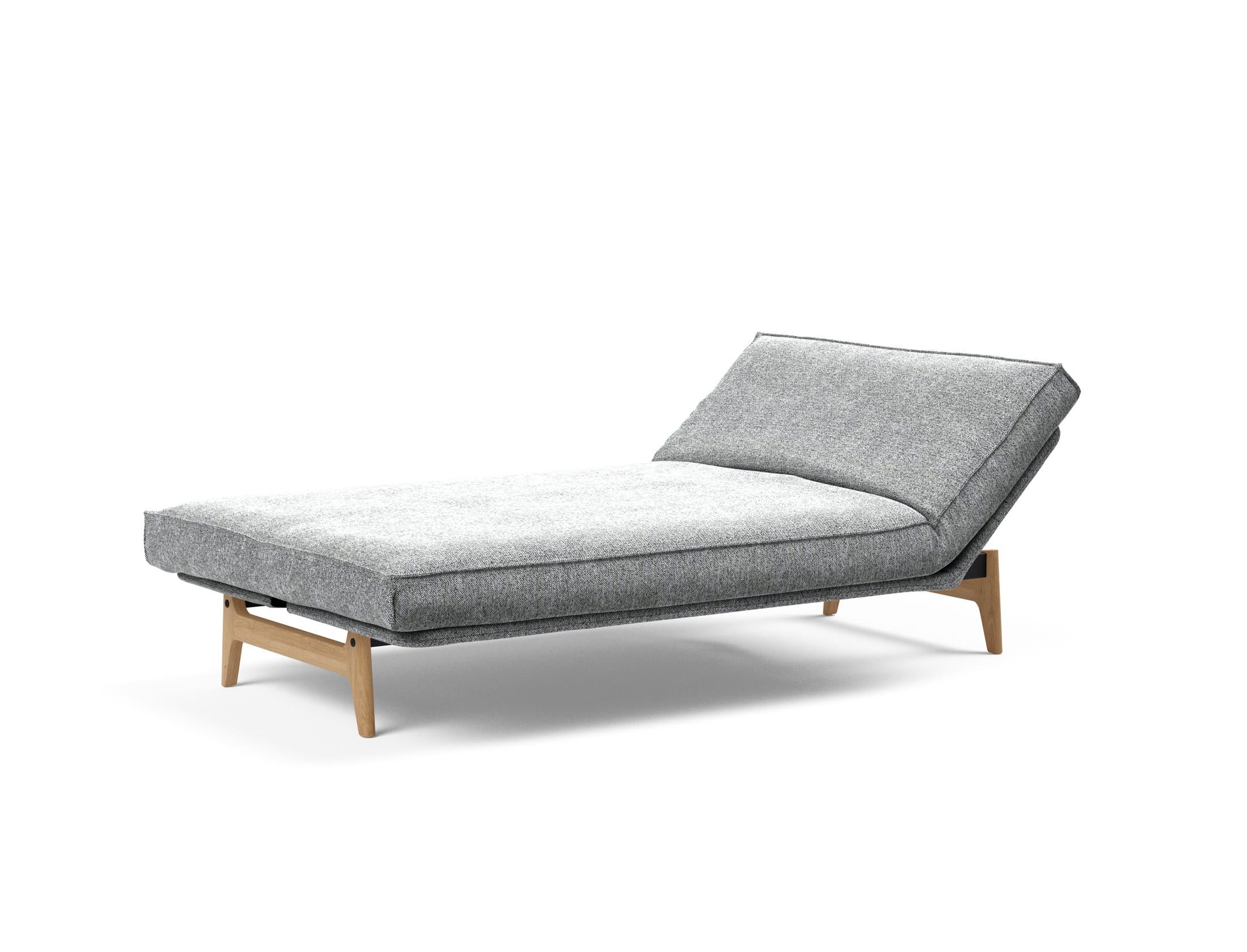 Erleben Sie das Aslak 120 Bettsofa mit stilvollem Sharp Plus Cover und Soft Spring Bezug – die perfekte Kombination aus Funktionalität und zeitgemäßem Stil.