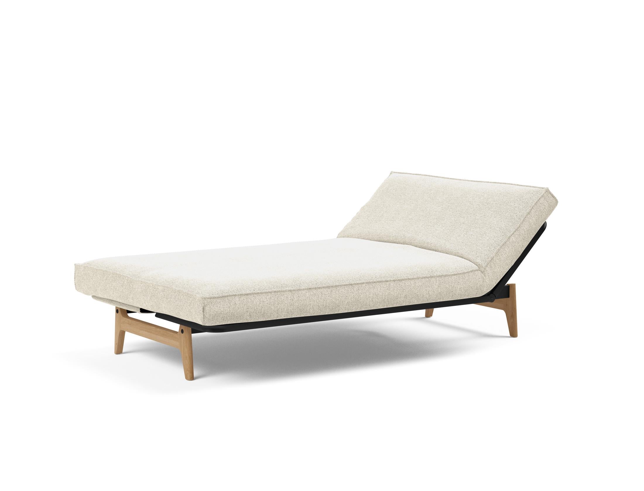 Erleben Sie das Aslak 120 Bettsofa mit modernem Sharp Plus Bezug und komfortablem Soft Spring – perfekt für entspannte Abende und stilvolle Einrichtung.