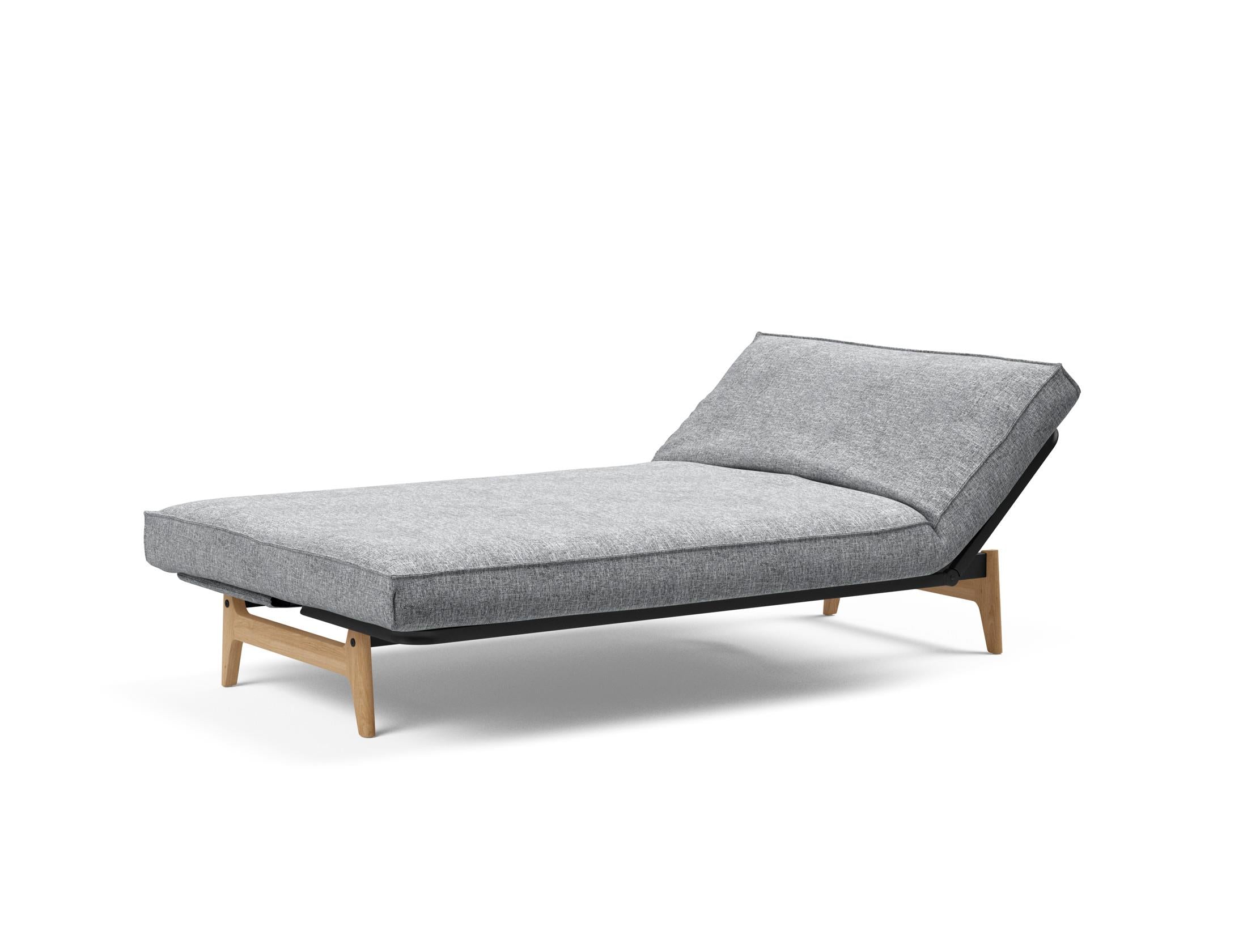Erleben Sie das Aslak 120 Bettsofa mit dem stilvollen Sharp Plus Cover. Komfortable Soft Spring Polsterung und modernes Design für jeden Raum.